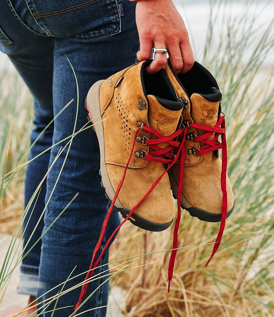 Danner Women's Inquire Chukka Waterproof Suede Hiking Boots