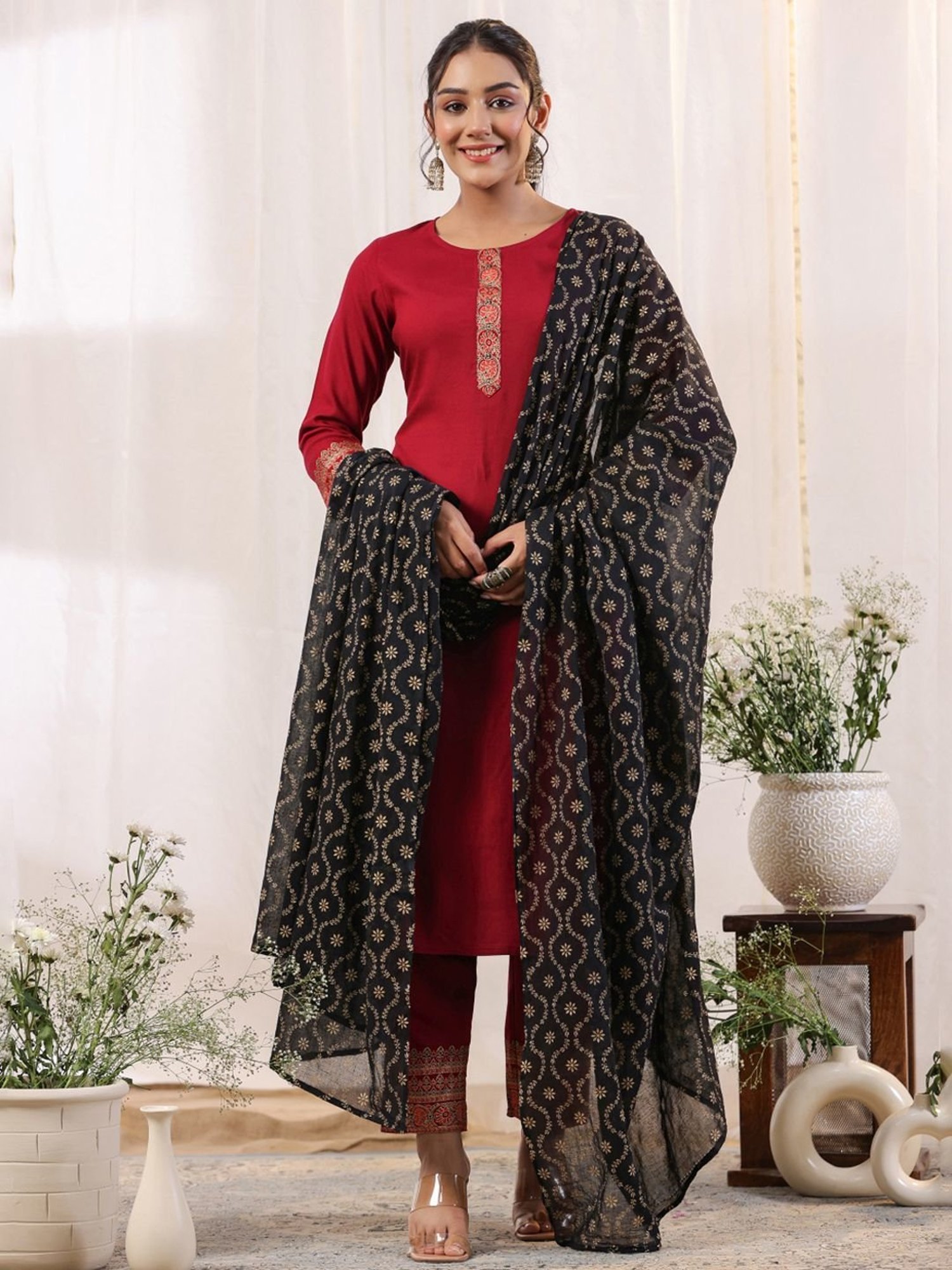 Anubhutee Maroon & Black Printed Kurta Pant Set With Dupatta