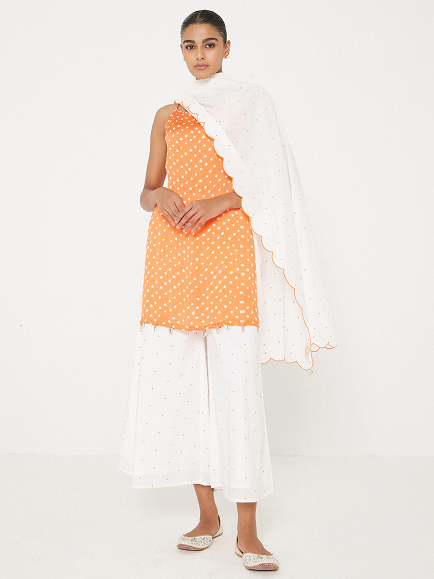 ANCESTRY Orange Bandhani Print Straight Kurti