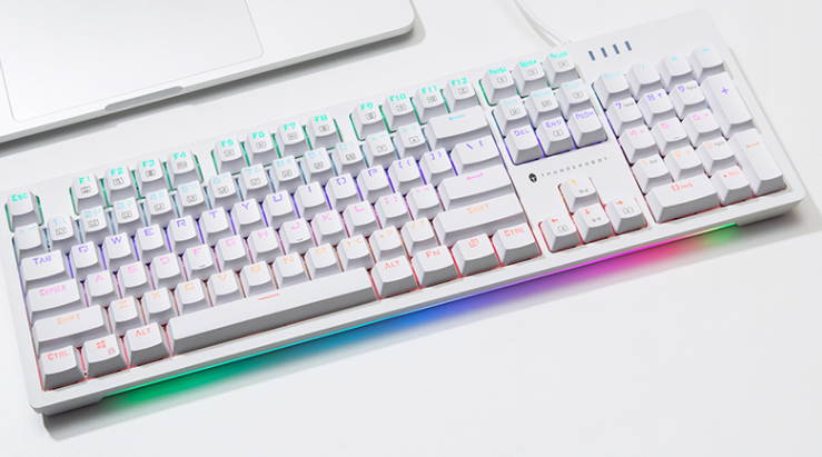 Thunderobot KG3104R Polar night  black   red Switch 104 keys Mechanical Gaming Keyboard  All Keys without Conflict