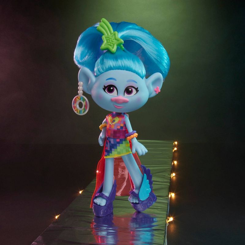 DreamWorks Trolls Glam Chenille Fashion Doll