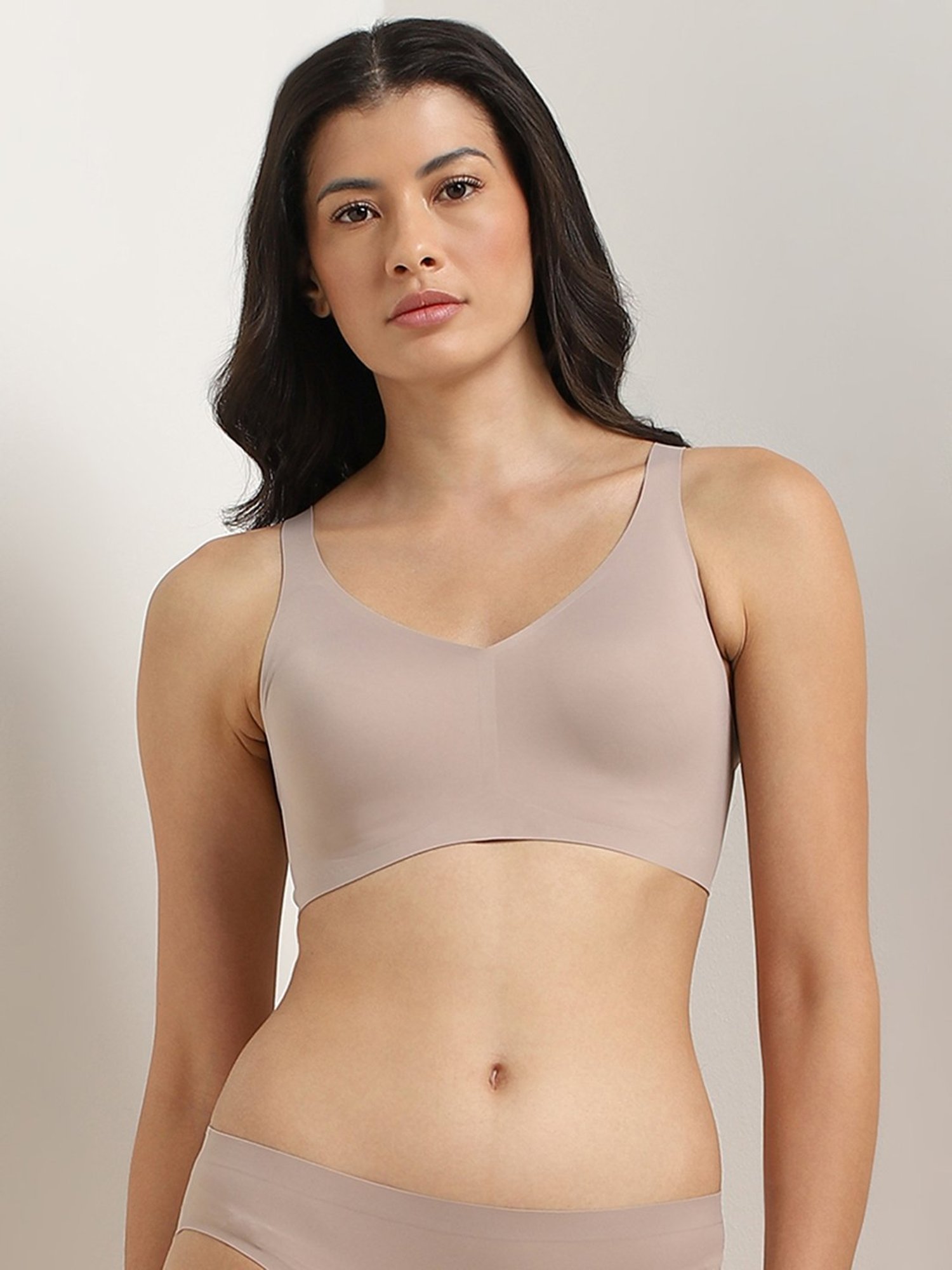 Wunderlove by Westside Light Taupe Seam-Free Invisible Padded Bra