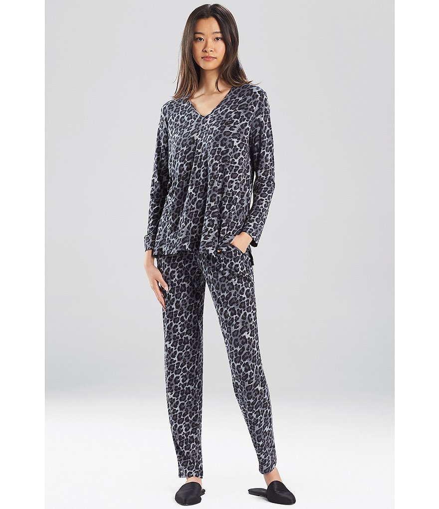 Natori Animal Print V-Neck Long Sleeve Jersey Knit Pajama Set