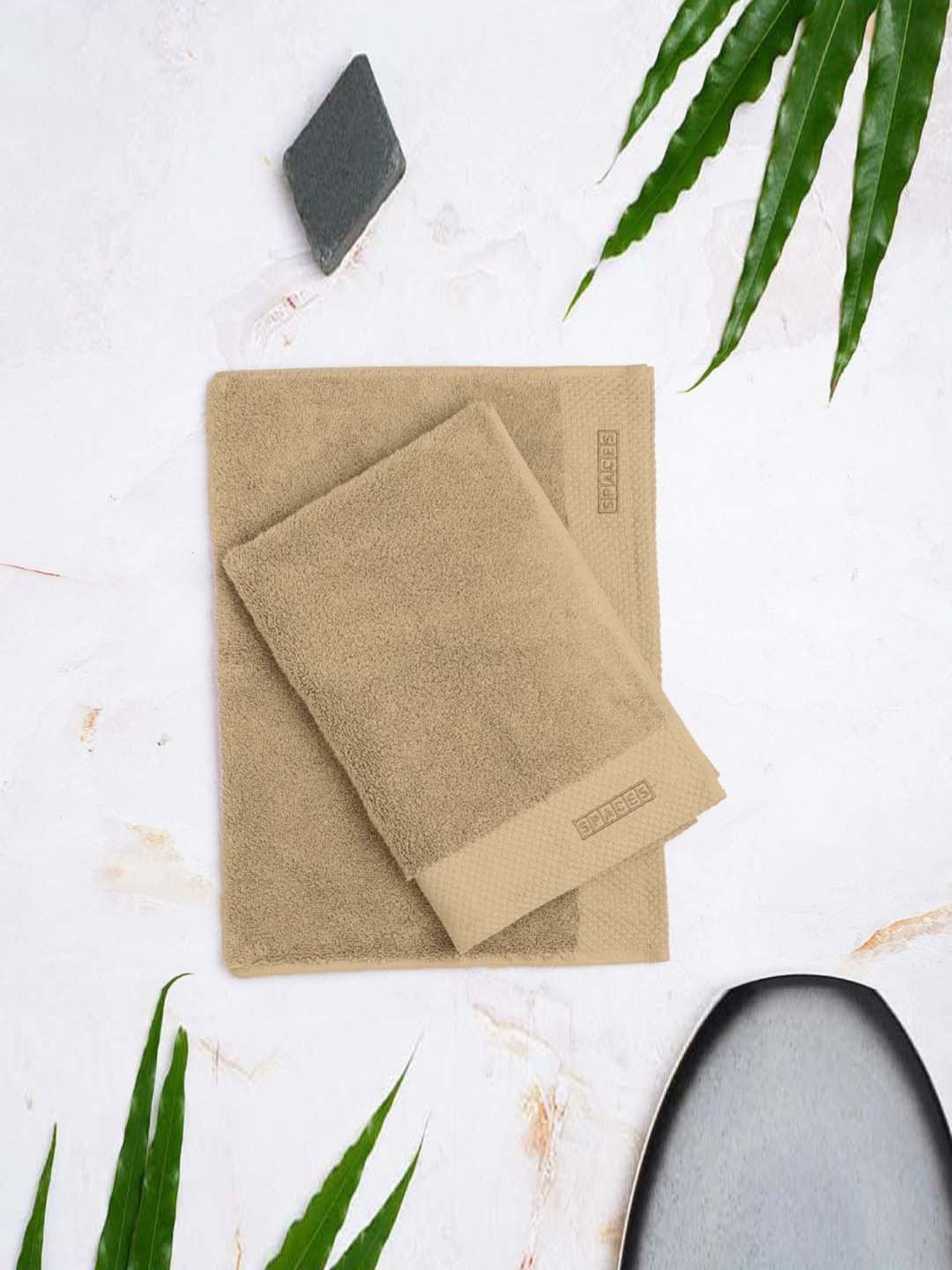 Spaces Luxury Beige Egyptian Cotton 670 GSM Hand Towel - Set of 2