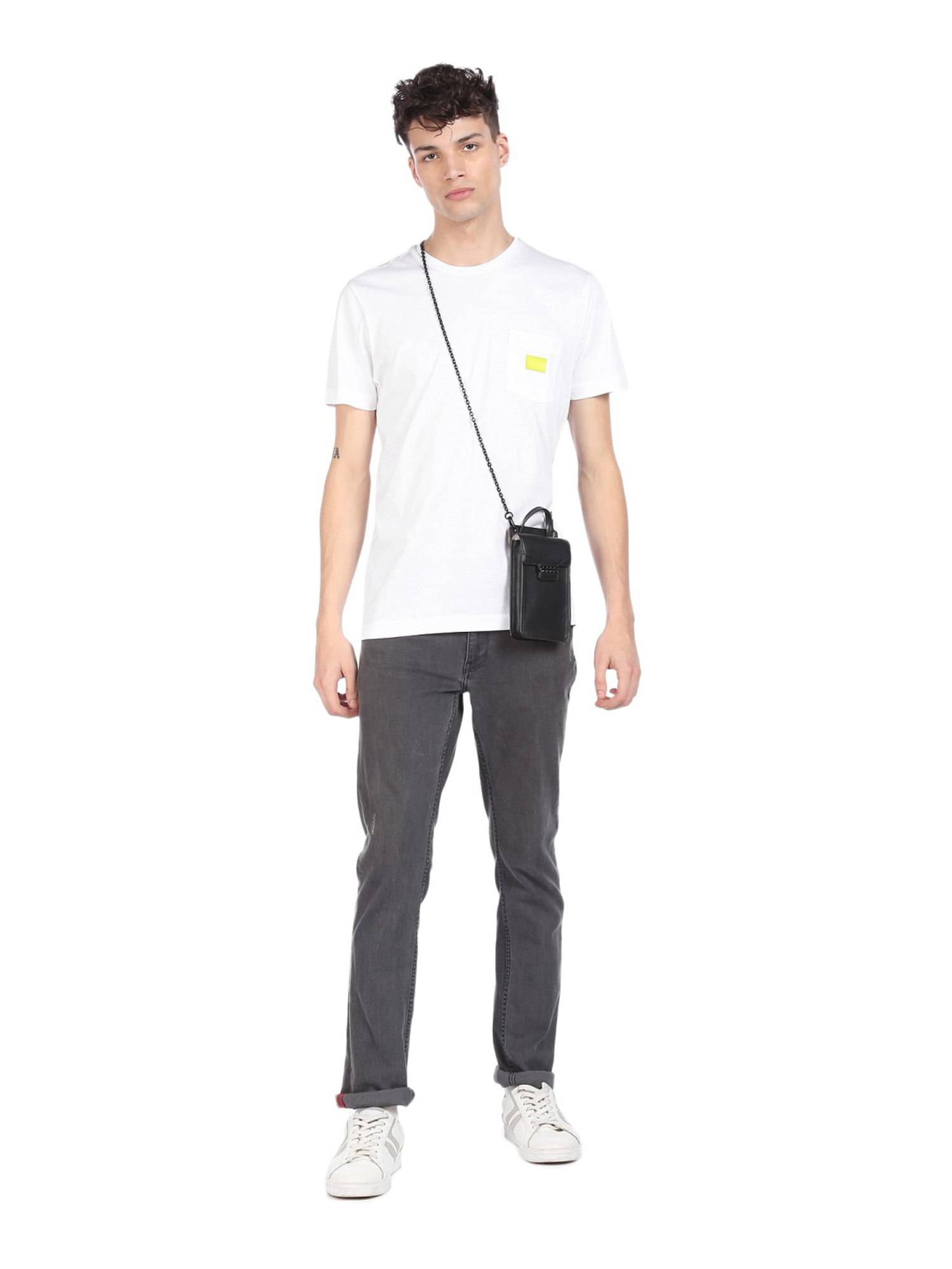 Arrow White Cotton Regular Fit T-Shirt