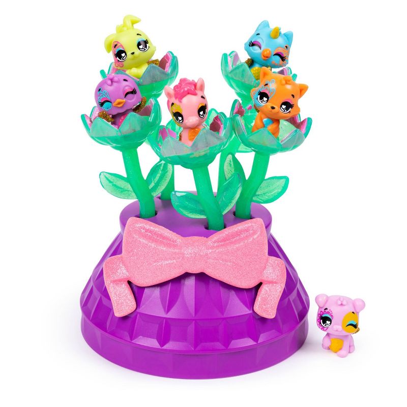 Hatchimals CollEGGtibles Spring Bouquet