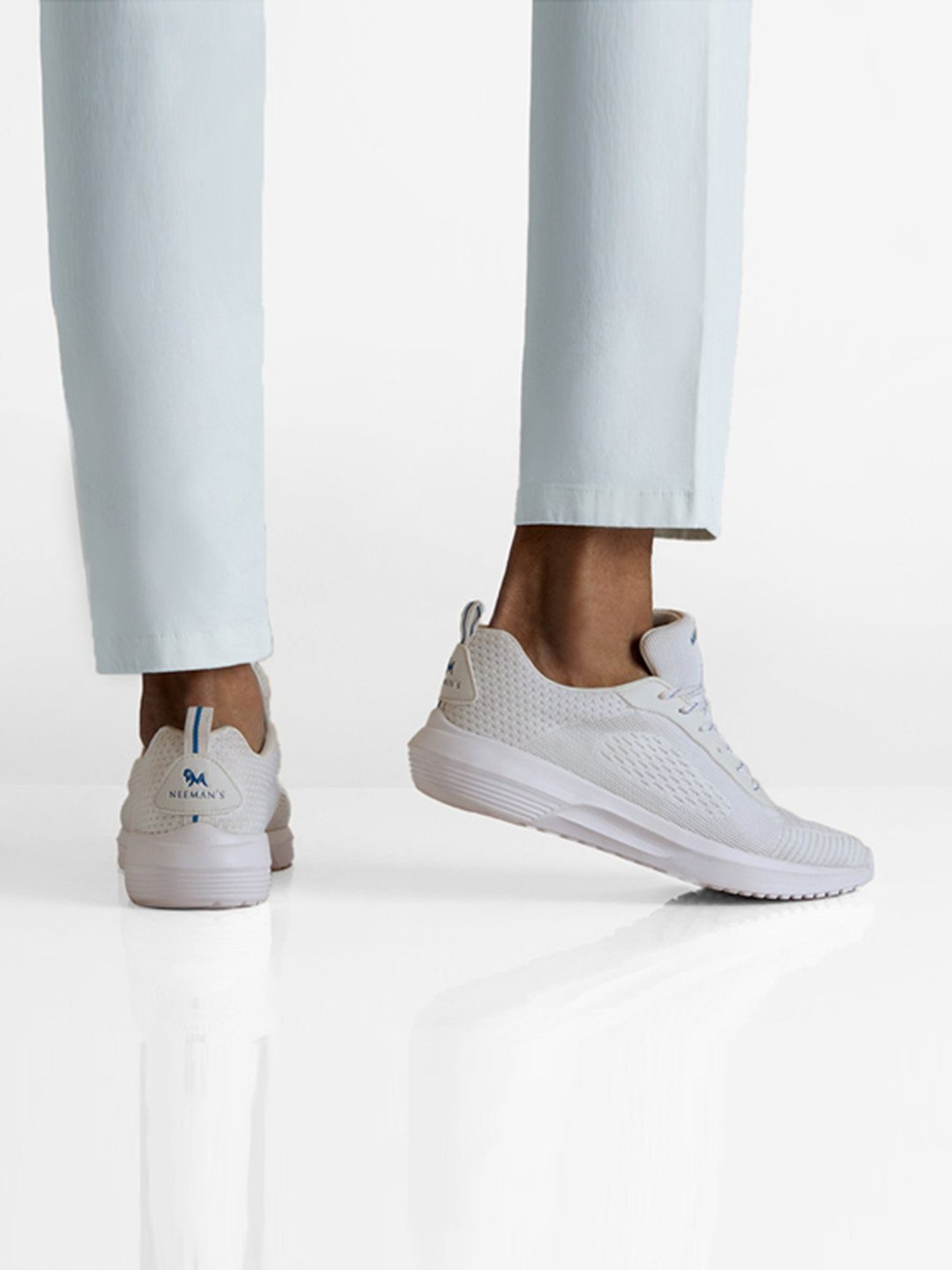 Neemans Men's Everyday Basic Powder White Casual Sneakers