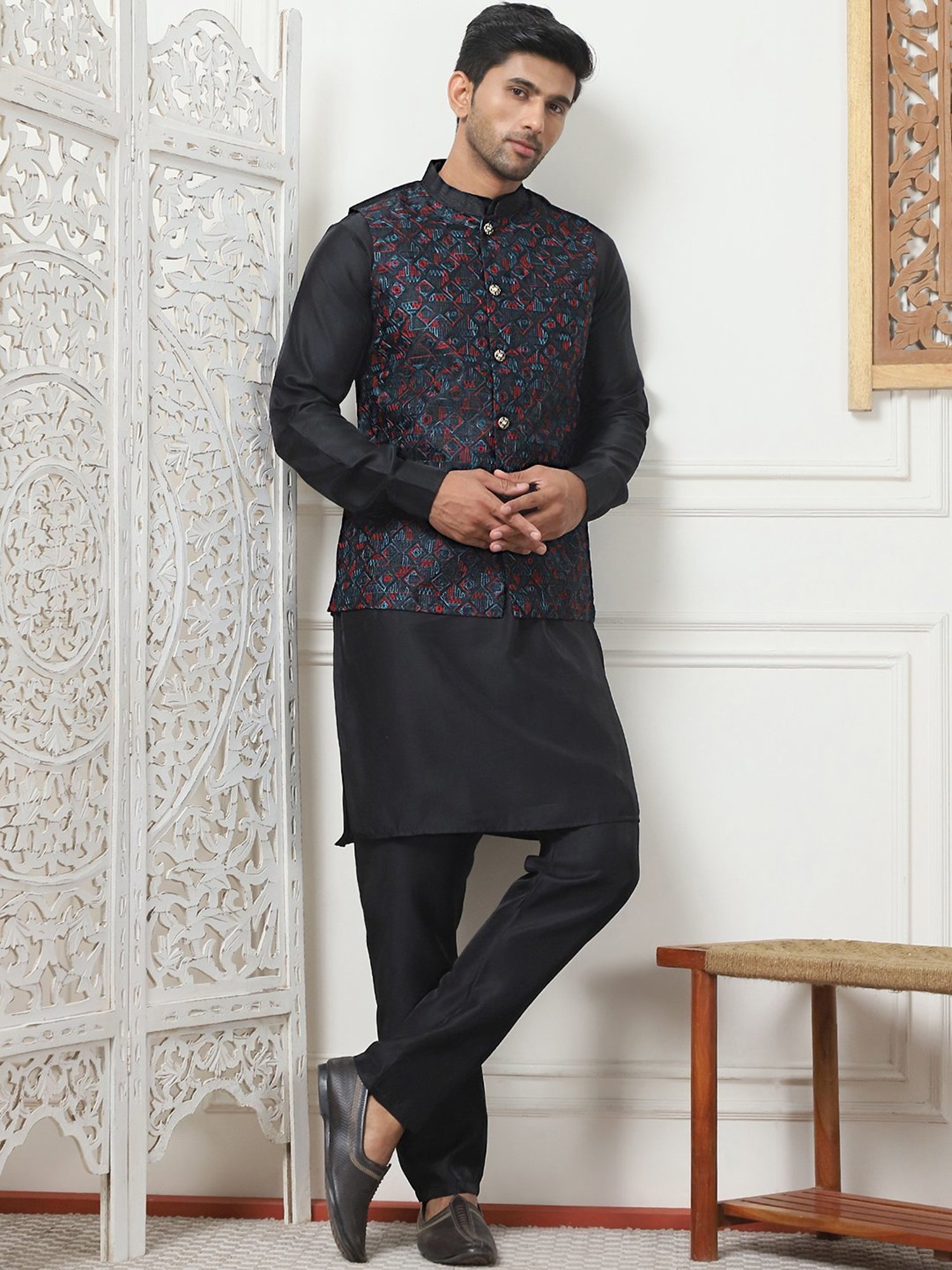 Jompers Navy Regular Fit Embroidered Nehru Jacket