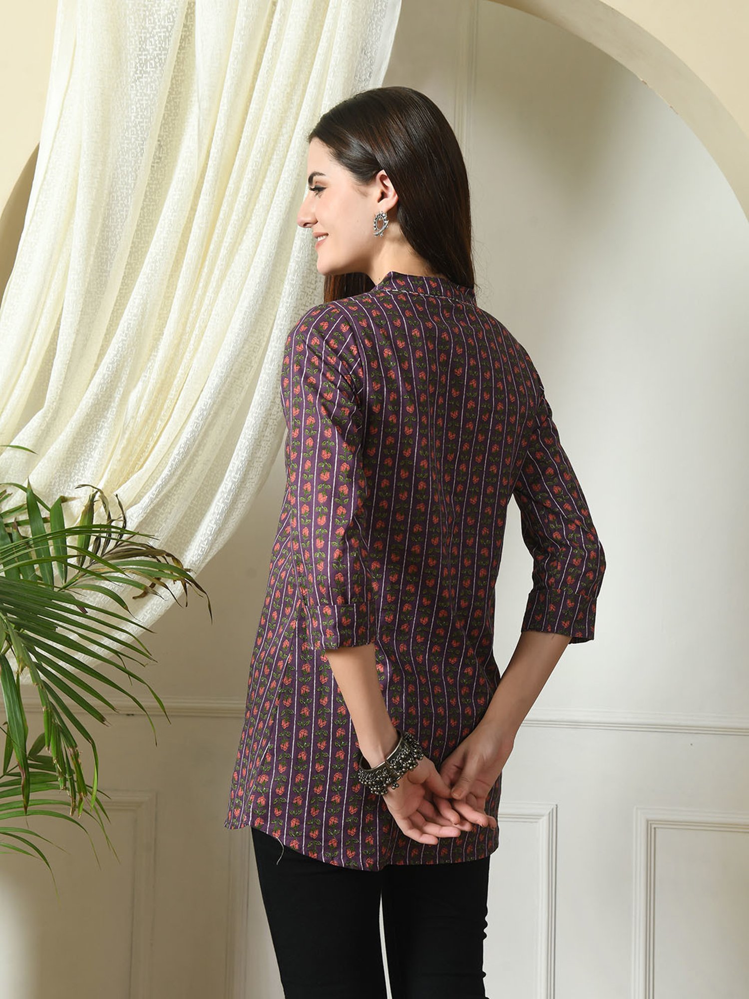 DECKEDUP Purple Cotton Floral Print Tunic