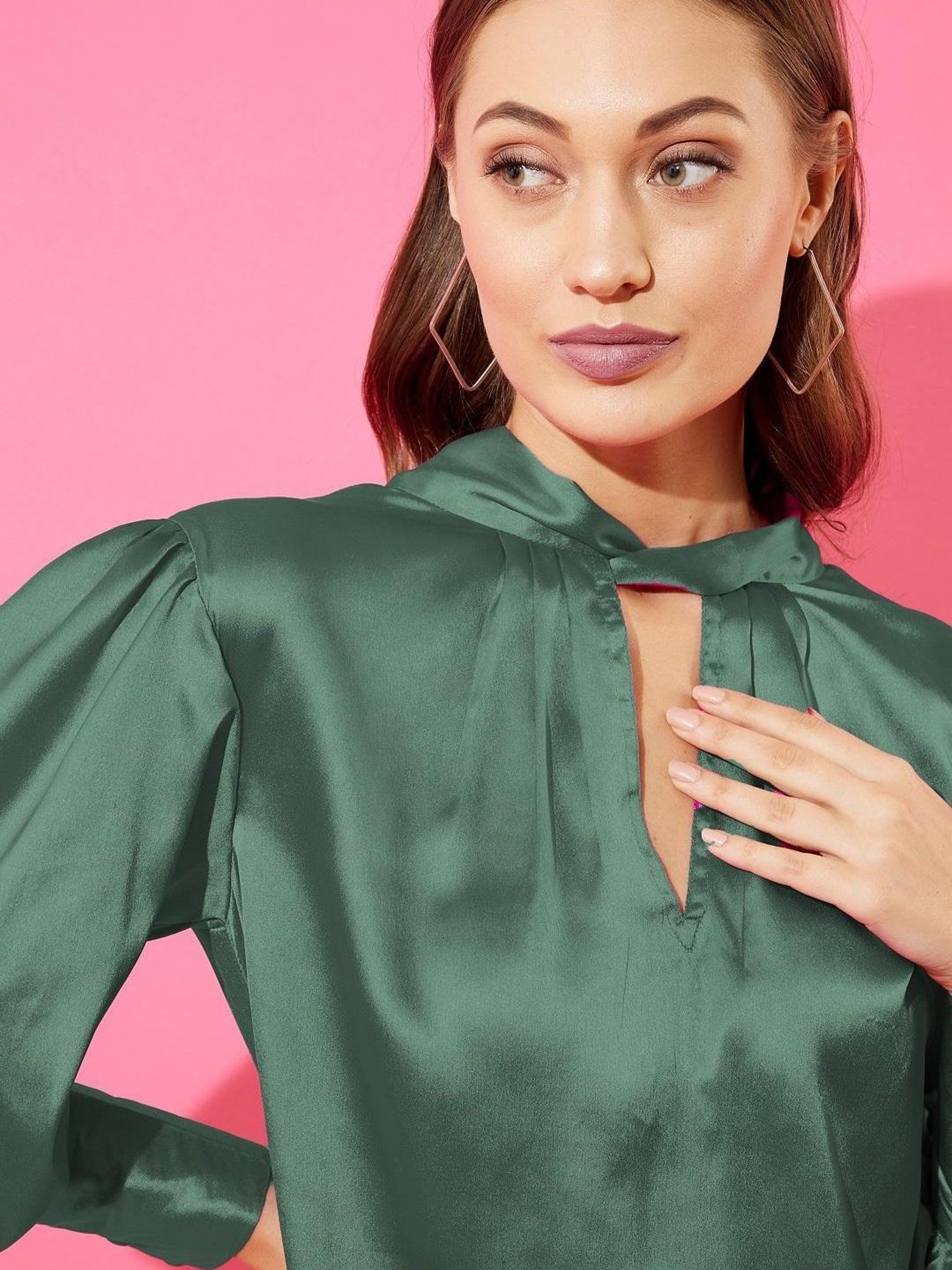 Anvi Be Yourself Green Regular Fit Top