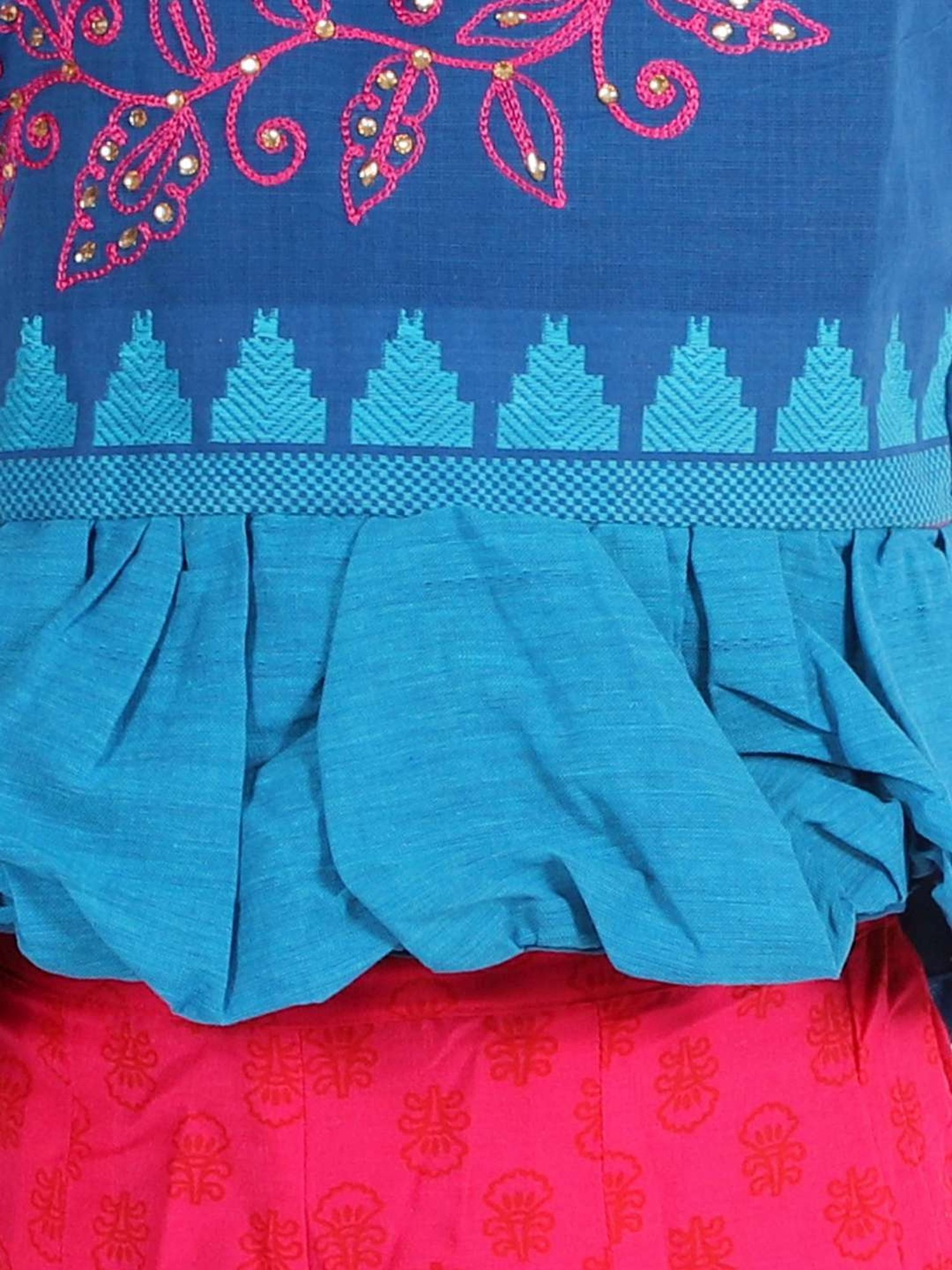 TWISHA Kids Blue & Pink Embroidered Top Set