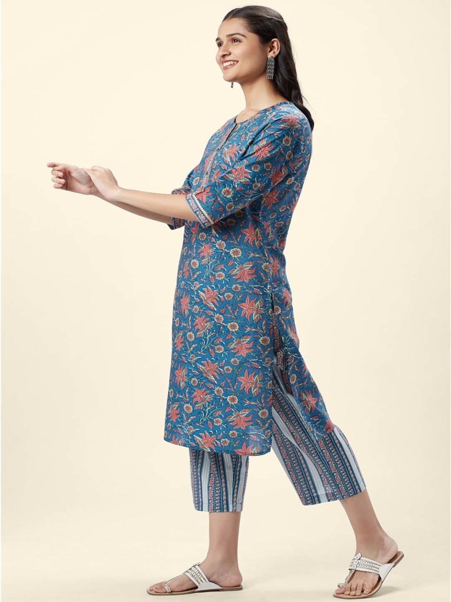 Rangmanch by Pantaloons Blue Cotton Floral Print Kurta Palazzo Set