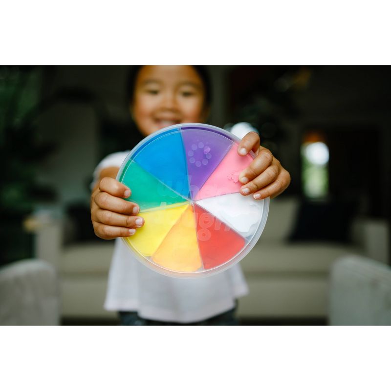 Chuckle & Roar Whoa Dough