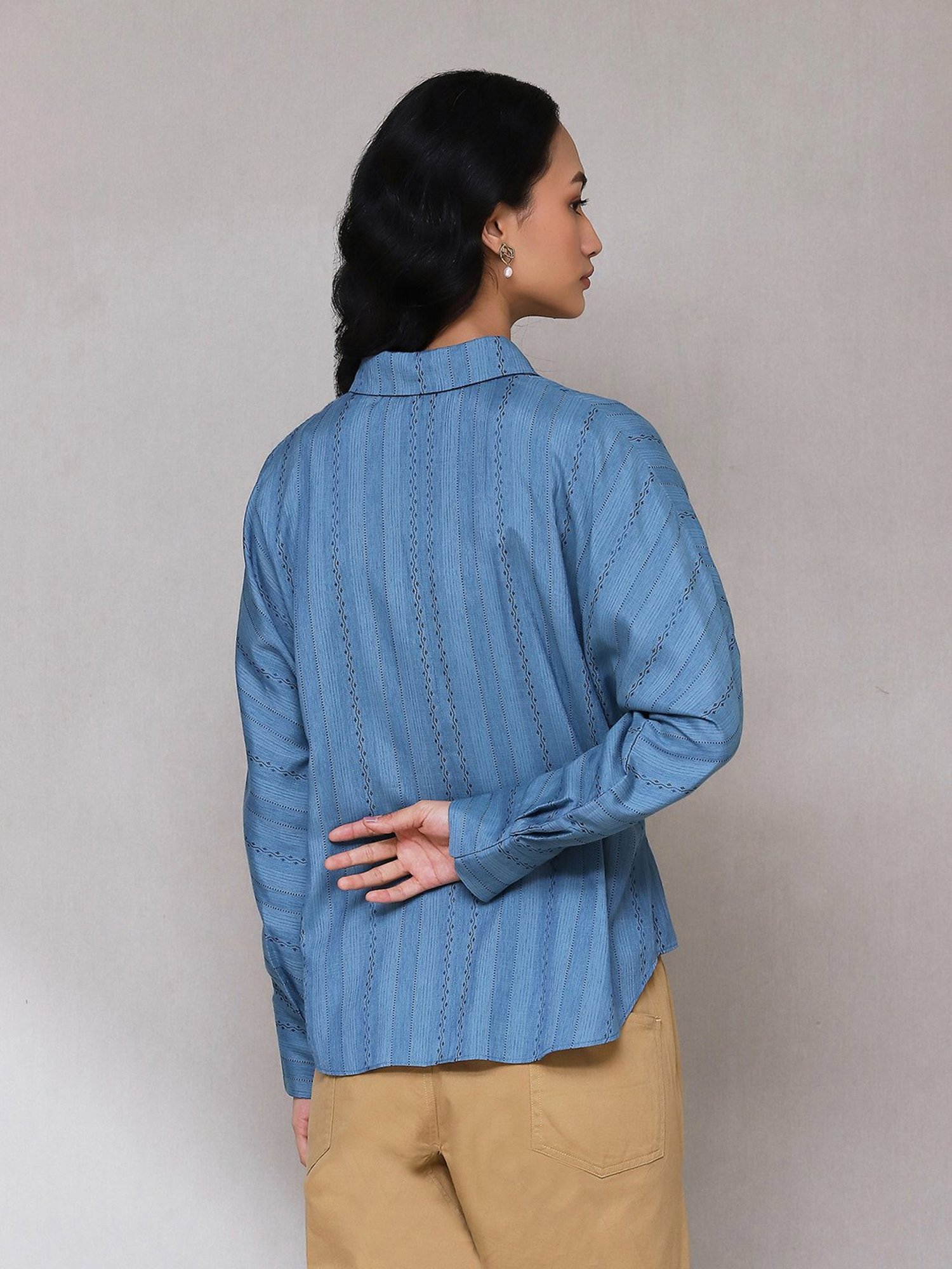 aarke Ritu Kumar Blue Embroidered Shirt