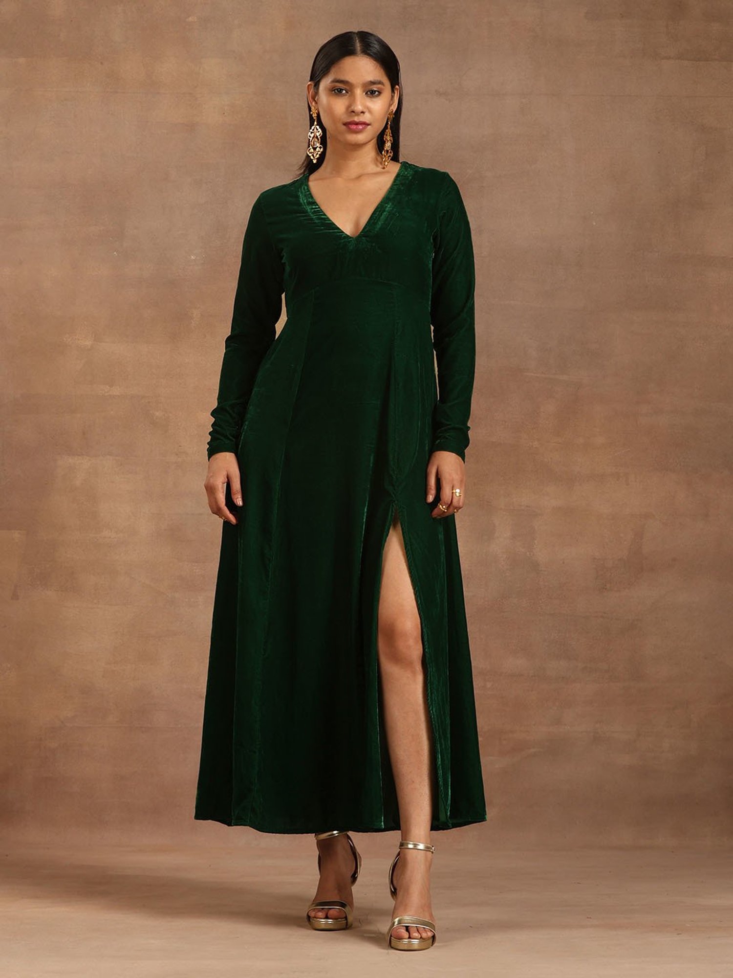true Browns Green Velvet Ethnic Dress