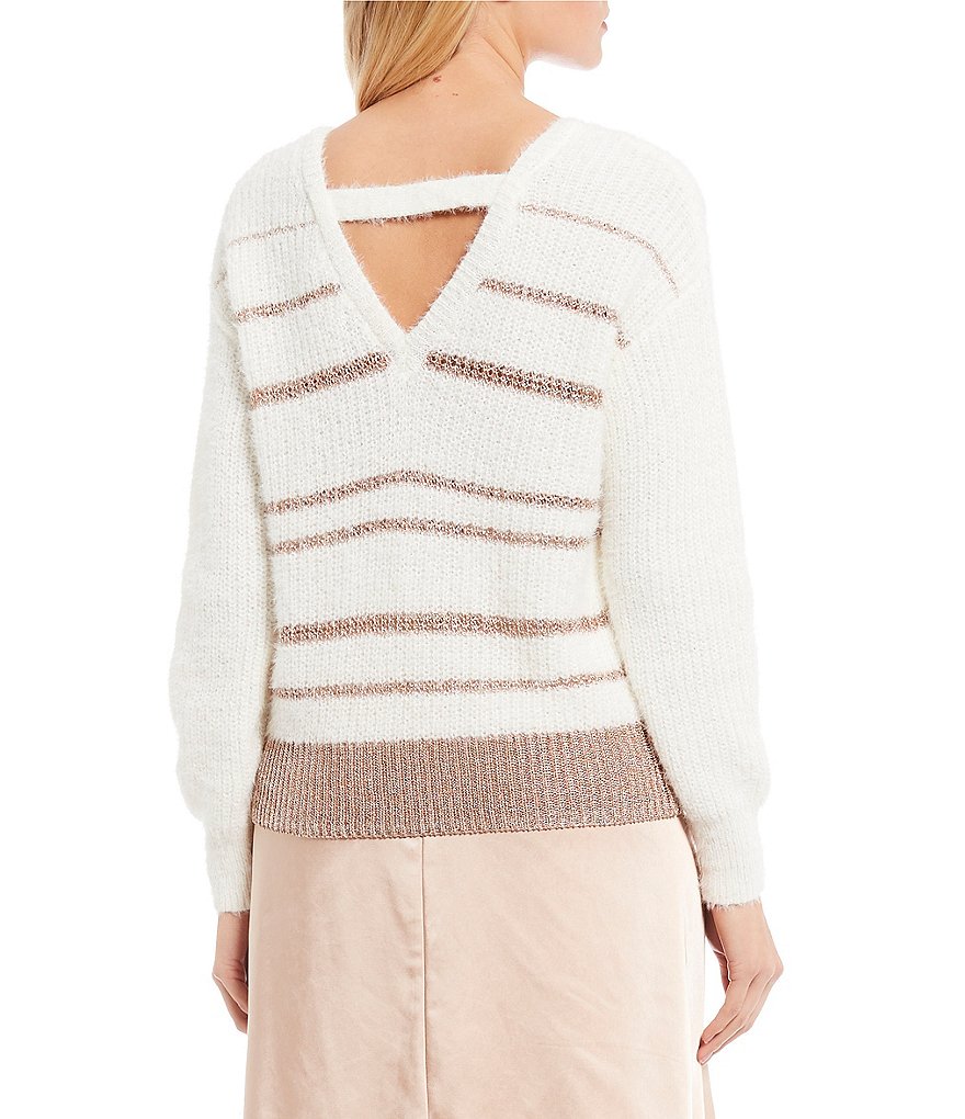GB Round Neck Fuzzy Eyelash Sweater