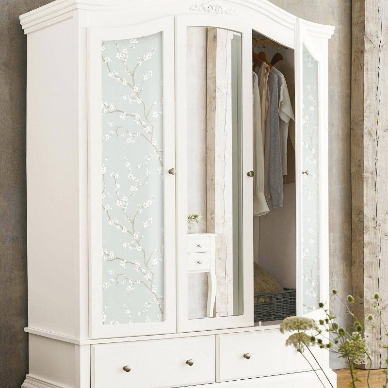 RoomMates 28.2" Cherry Blossom P&S Wallpaper Blue