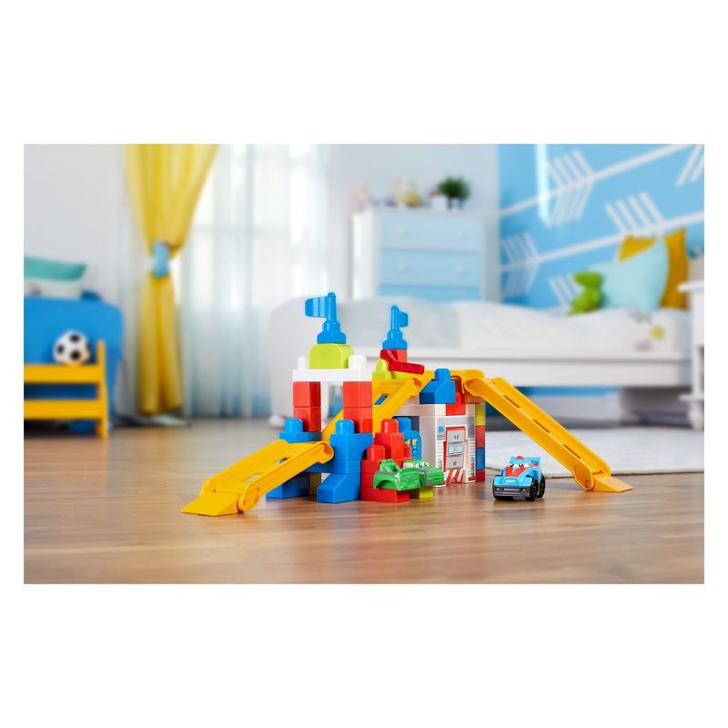 Mega Bloks First Builders Race Car Garage Construction Set