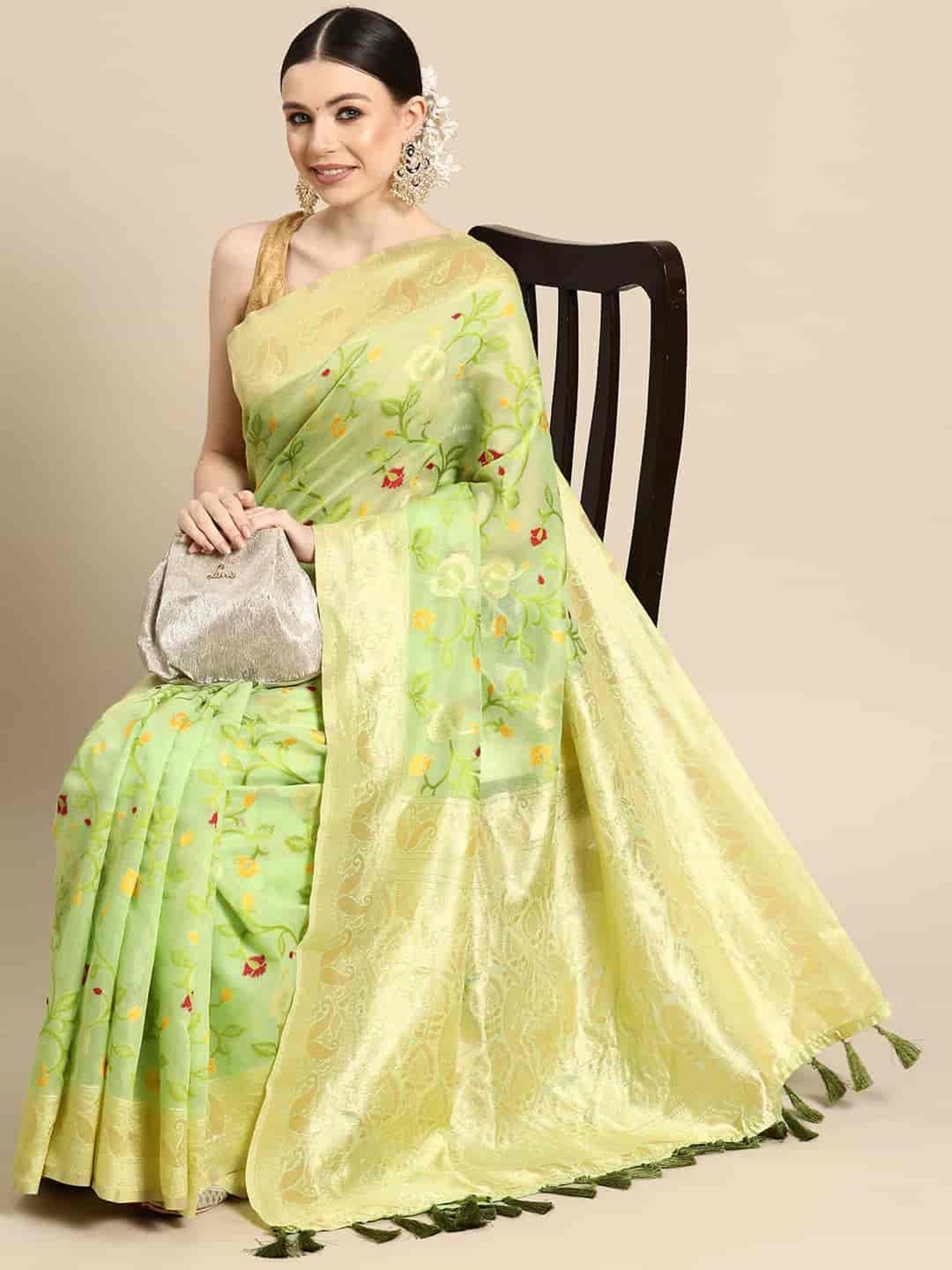 Silk Land Green Cotton Woven Saree With Unstitched Blouse