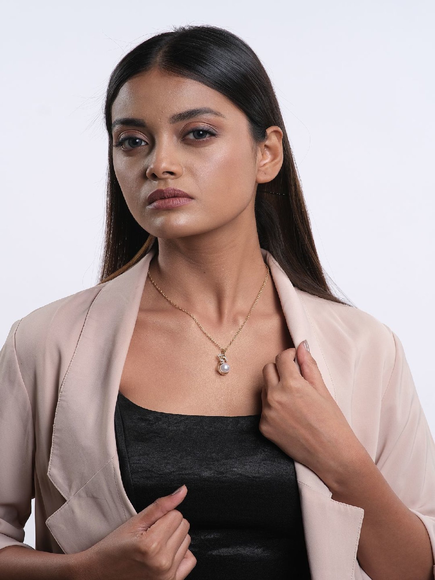 Jewelz Trendsetting Gold Western Necklace With Delicate white Pearl Charm for Women