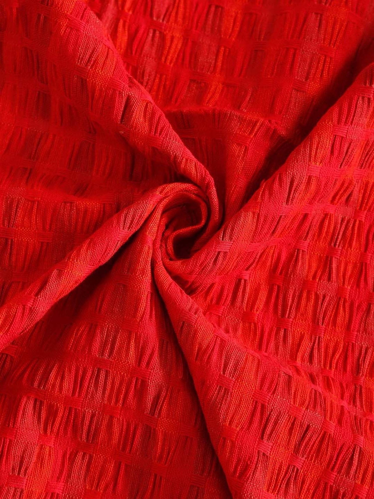 DDECOR Live beautiful Embroidery Baroque Metallic Grey 210 TC Cotton Comforters - Set of 3