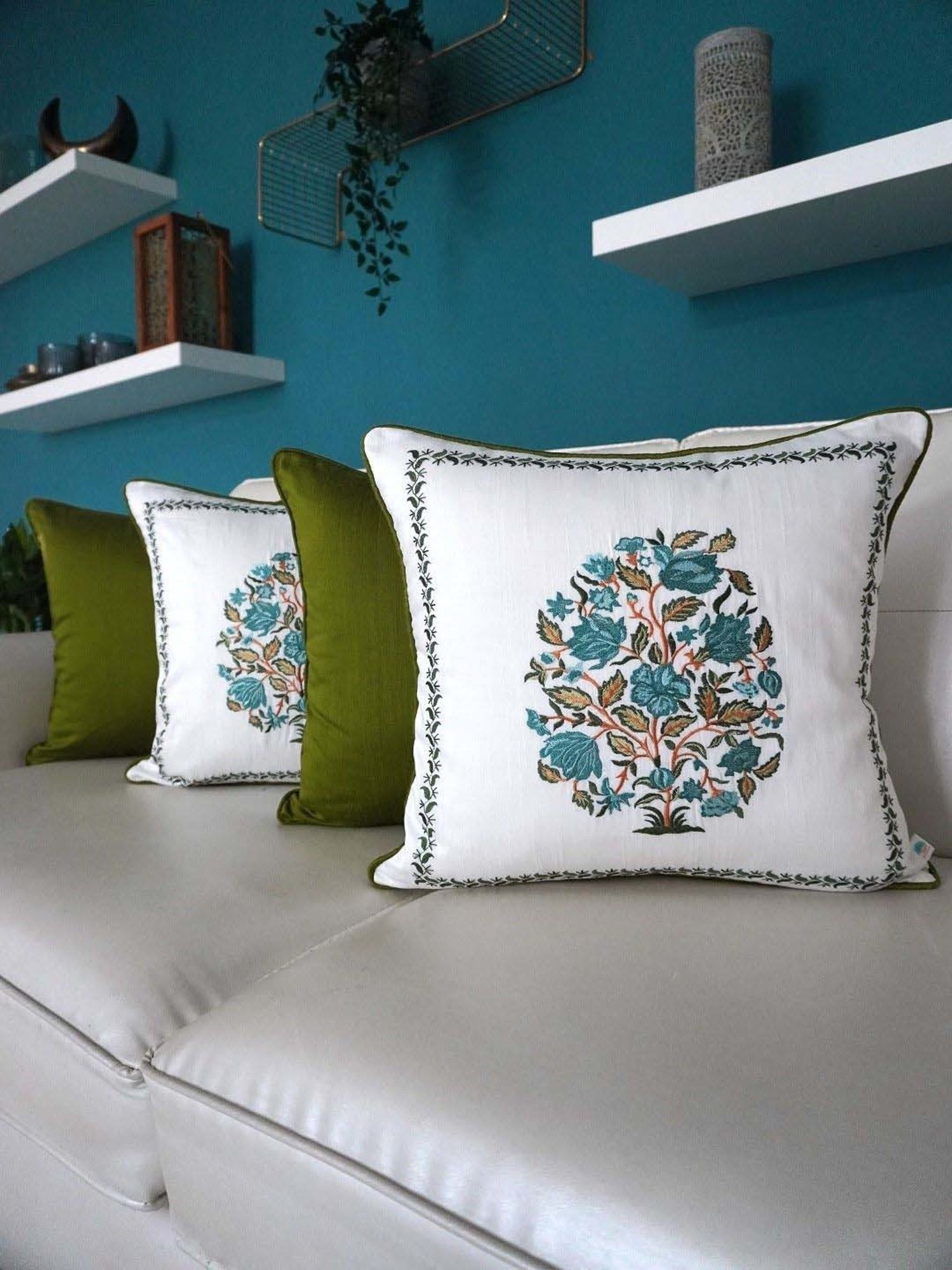 TARA Sparkling Homes Noor Green & Blue Cotton Cushion Cover - Set of 4