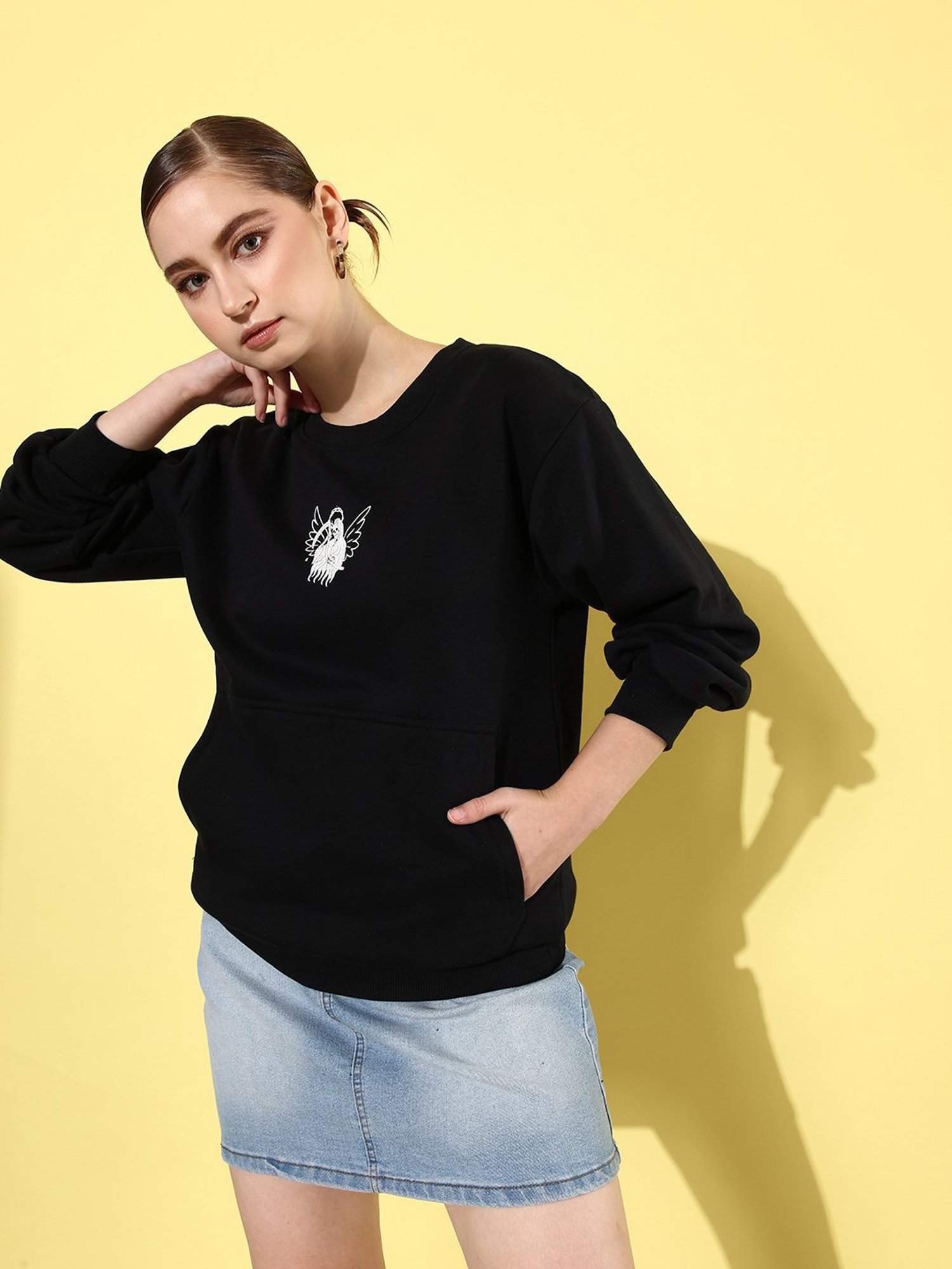 Difference of Opinion Black Fleece Printed Oversized Sweatshirt