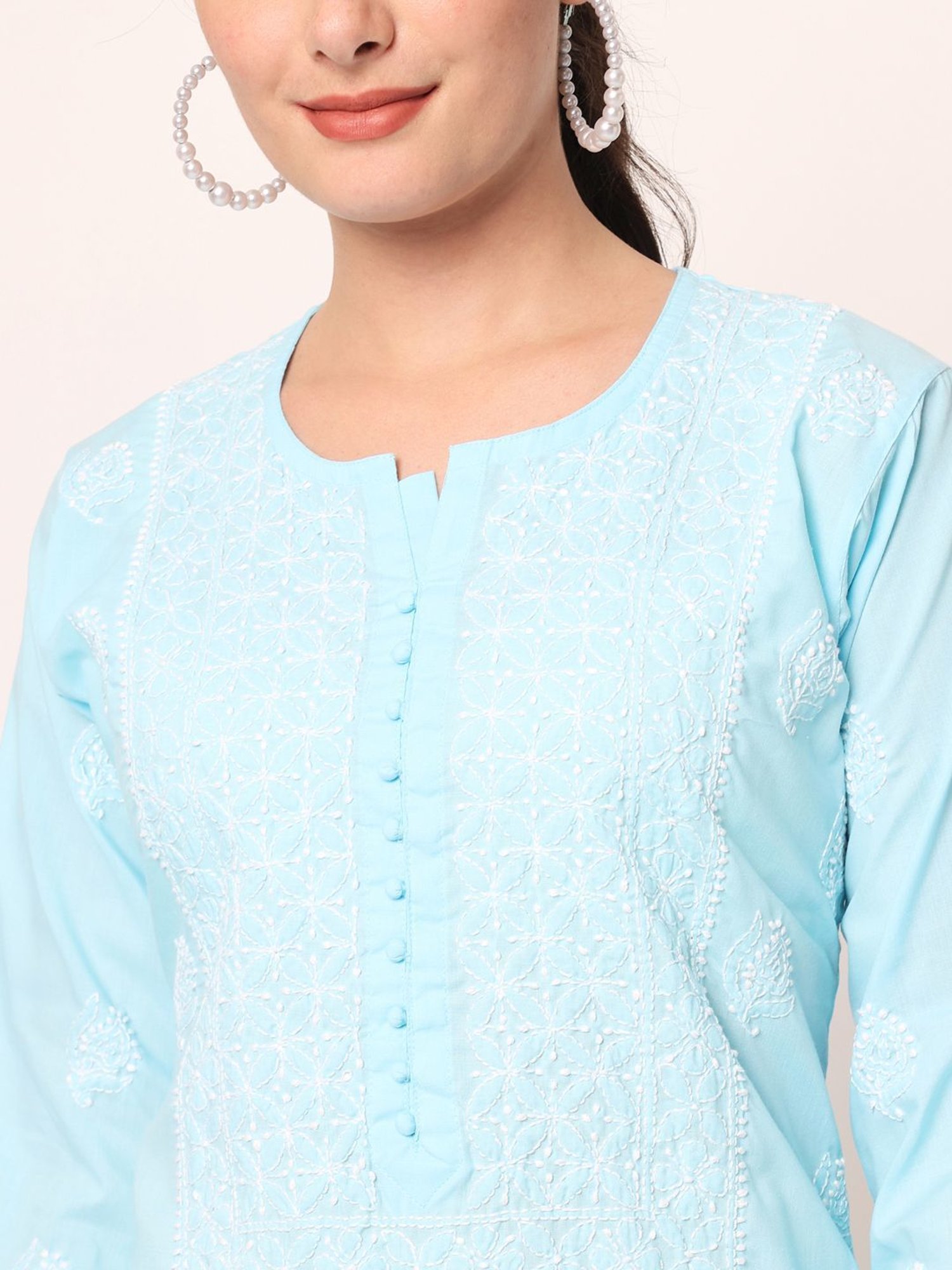 PARAMOUNT CHIKAN Turquoise Cotton Chikankari Straight Kurta
