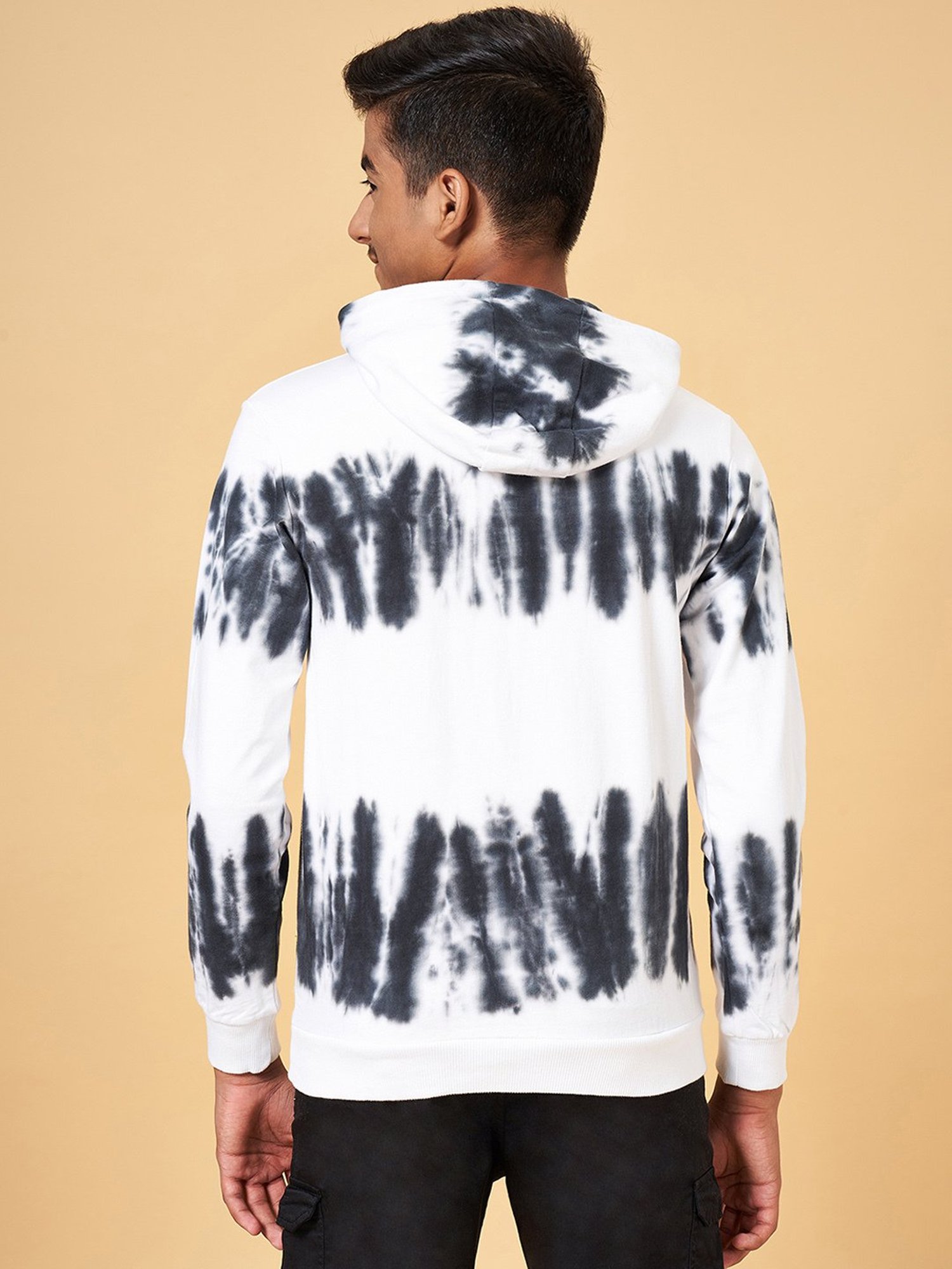 Coolsters by Pantaloons Kids Off White Printed Full Sleeves Sweatshirt