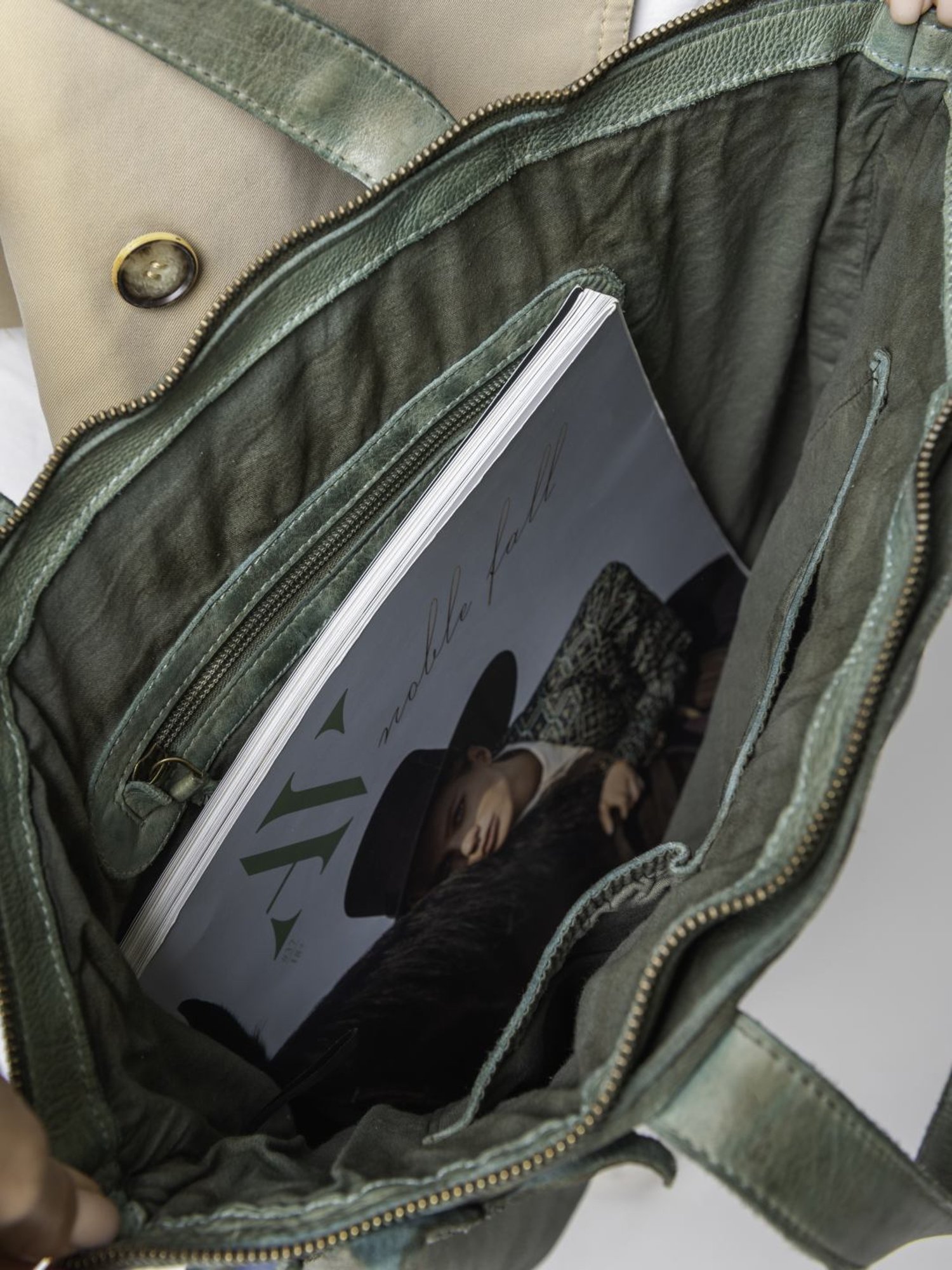 Art N Vintage Calla Green Leather Textured Medium Tote Handbag