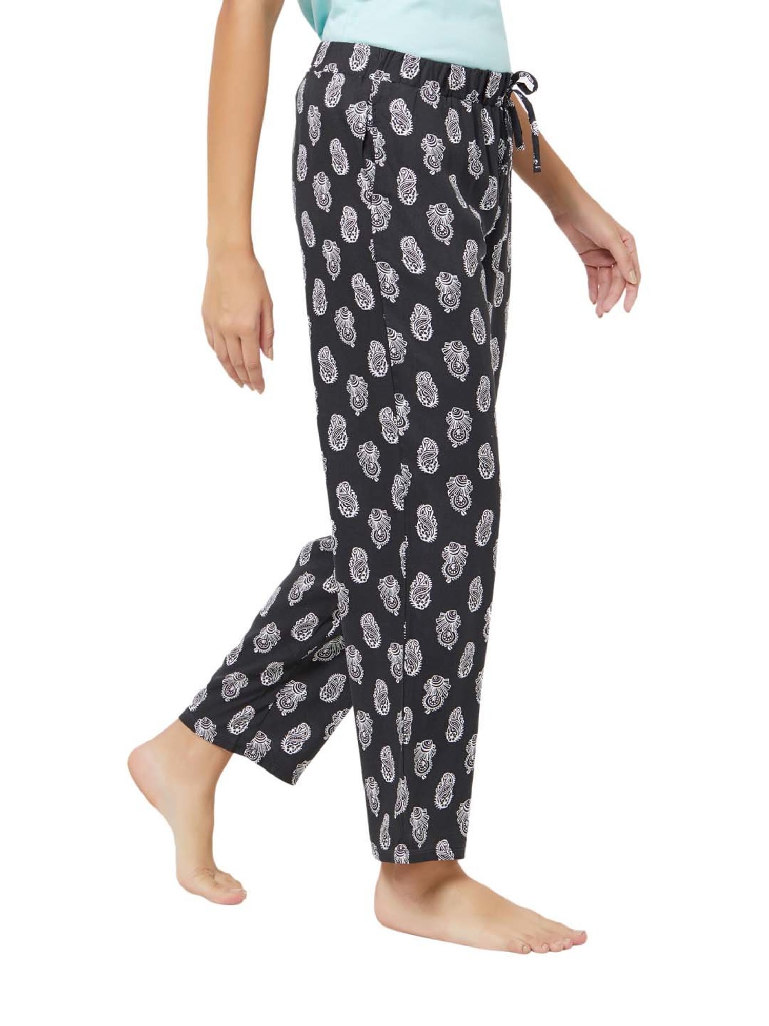 Soie Black & White Printed Pyjamas