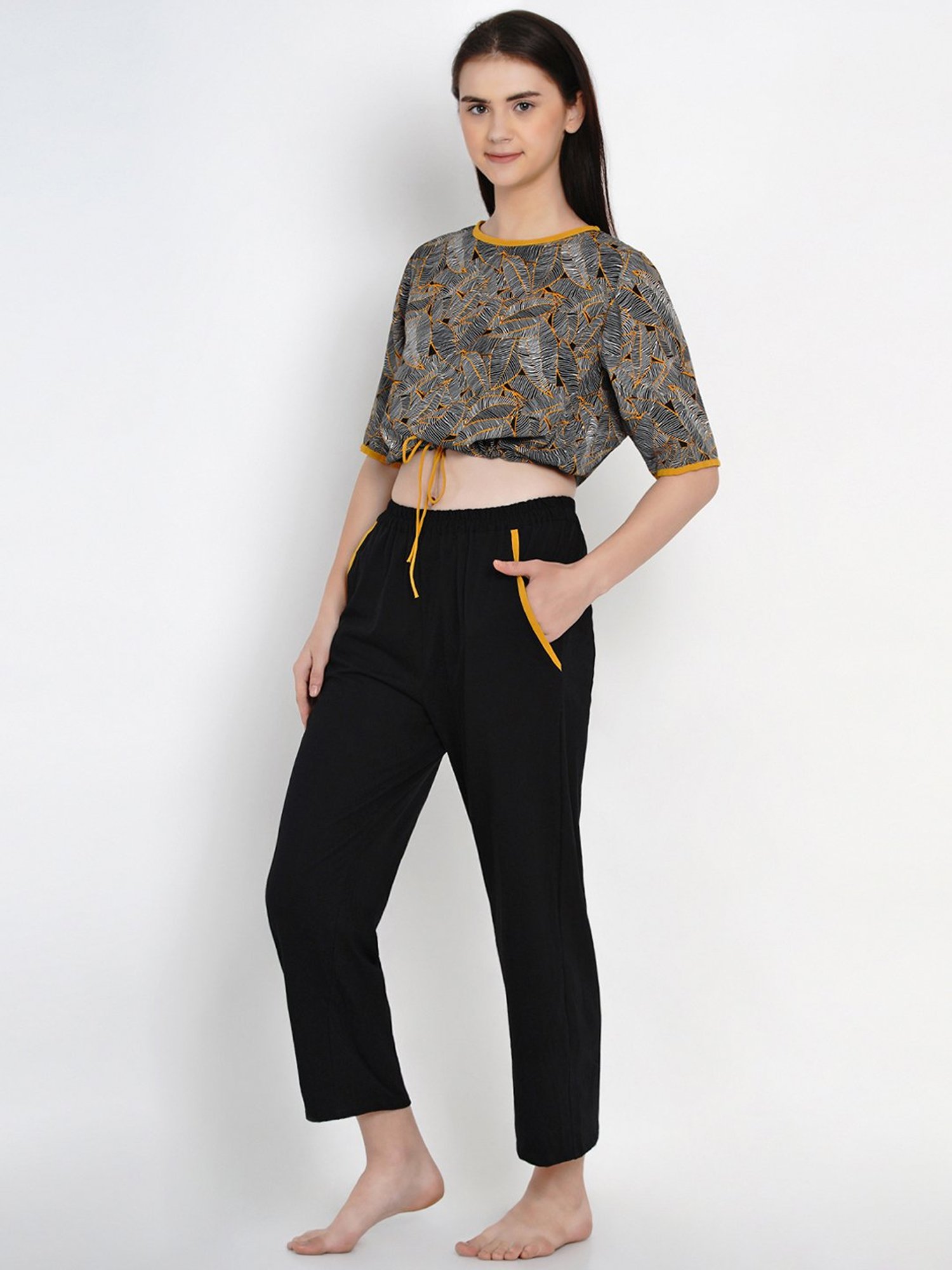 Erotissch Black Printed Top Pyjama Set