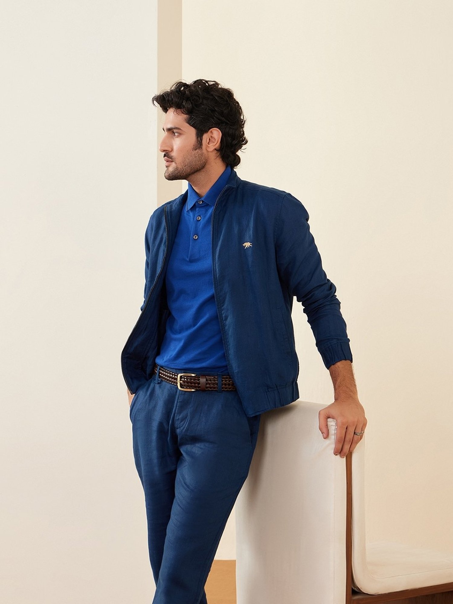 Andamen Navy Linen Regular Fit Solid Trousers