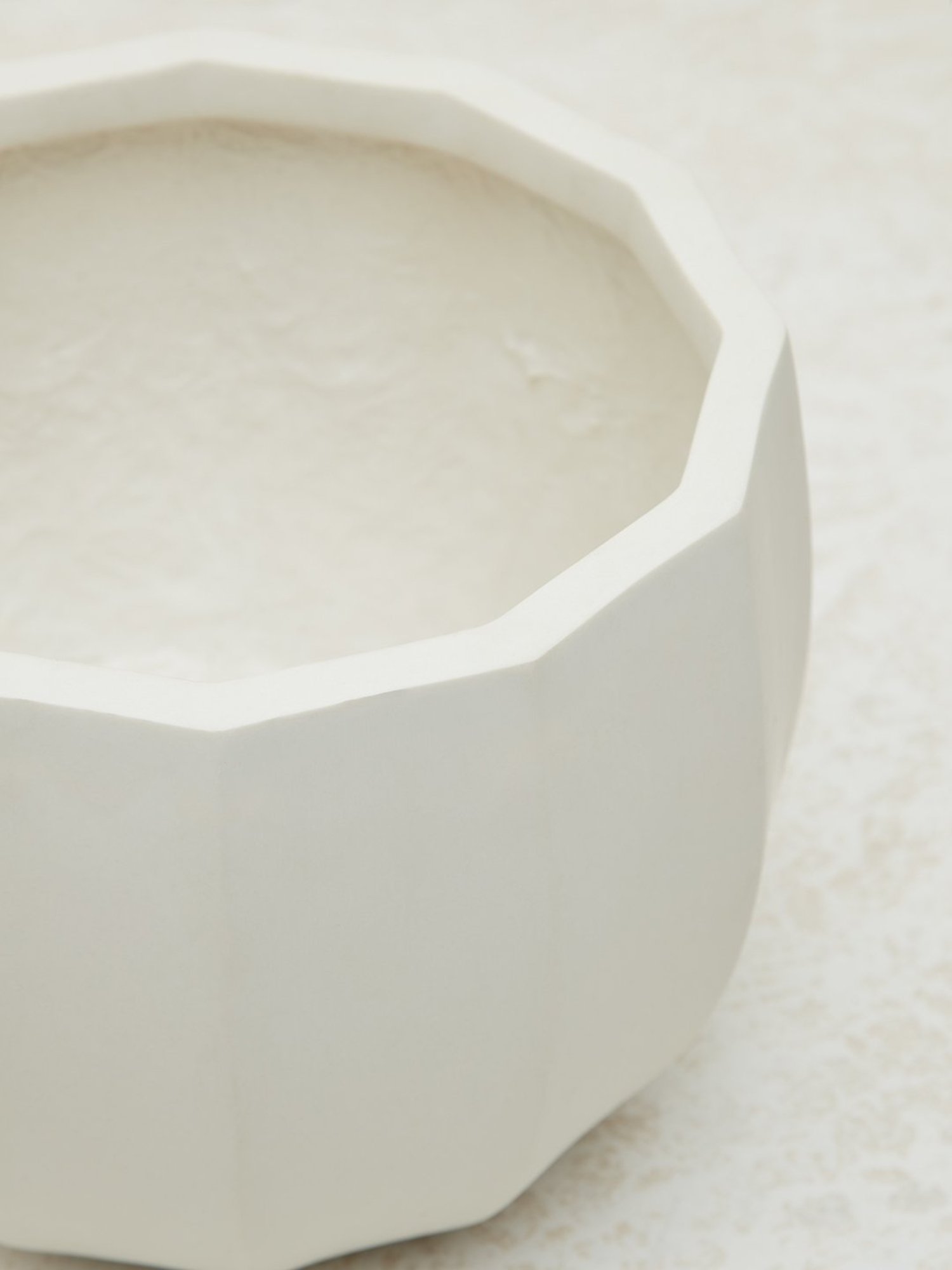 Westside Home White Ribbed Textured Planter