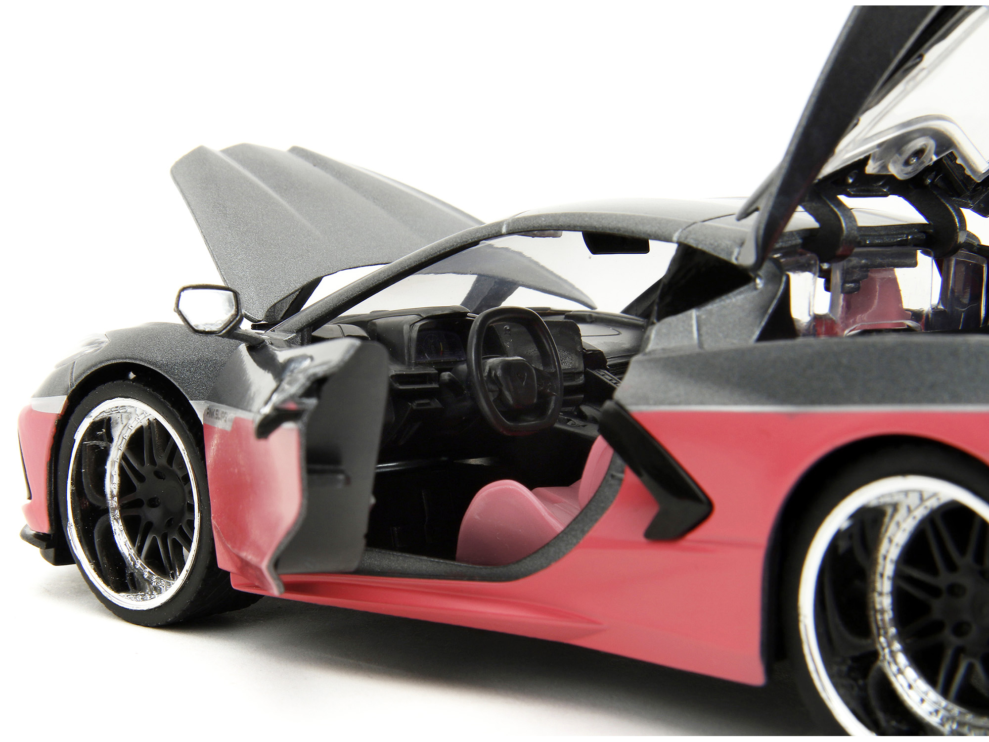 2020 Chevrolet Corvette Gray Metallic and Pink "Pink Slips" Series 1/24 Diecast Model Car by Jada