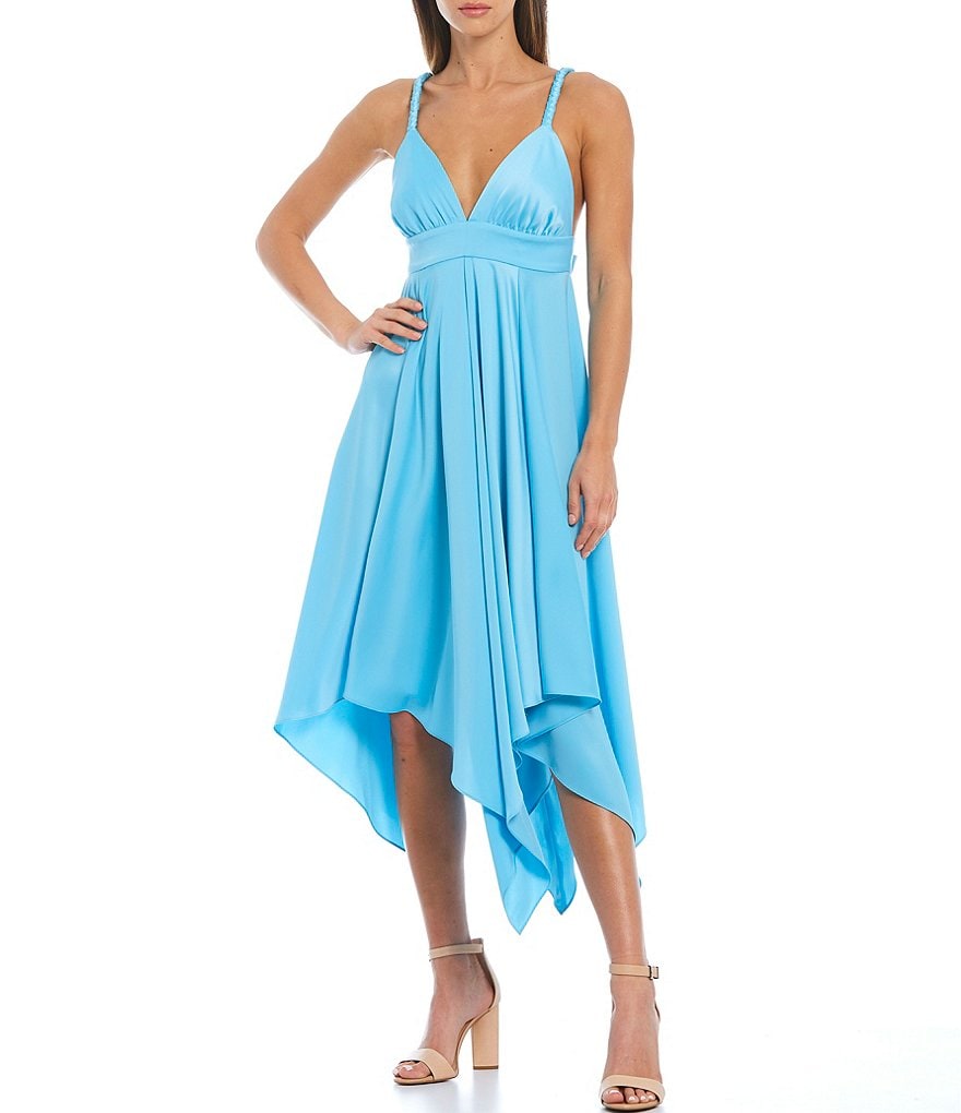 Dress the Population Sandra Crepe Plunge V-Neck Sleeveless Side Slit Gown