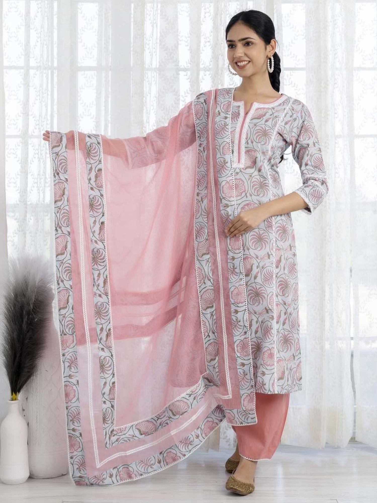 Ekohum Blue Printed Straight Kurta with Peach Pant and Dupatta Set