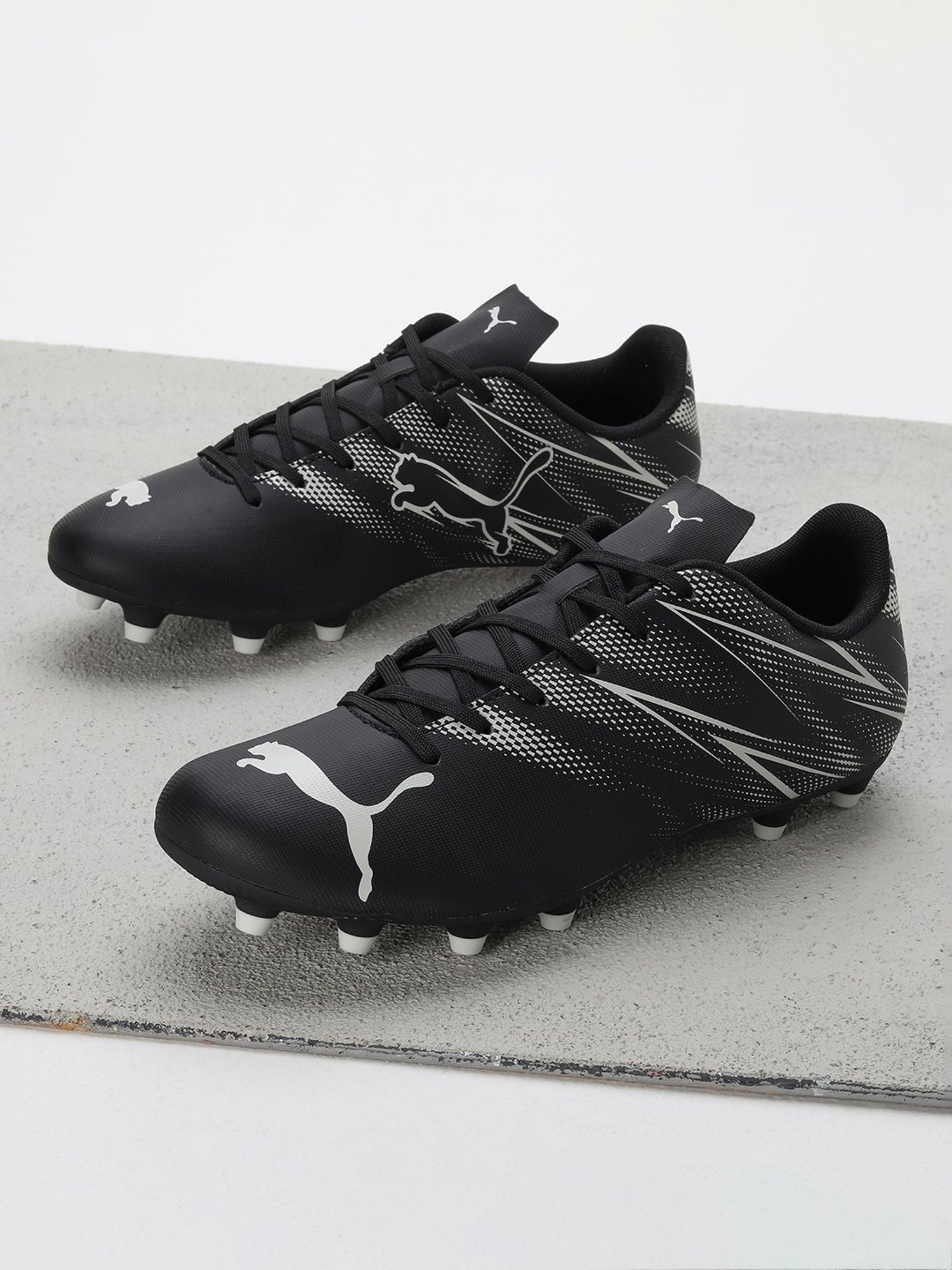 Puma Men's ATTACANTO FG/AG Black Football Shoes