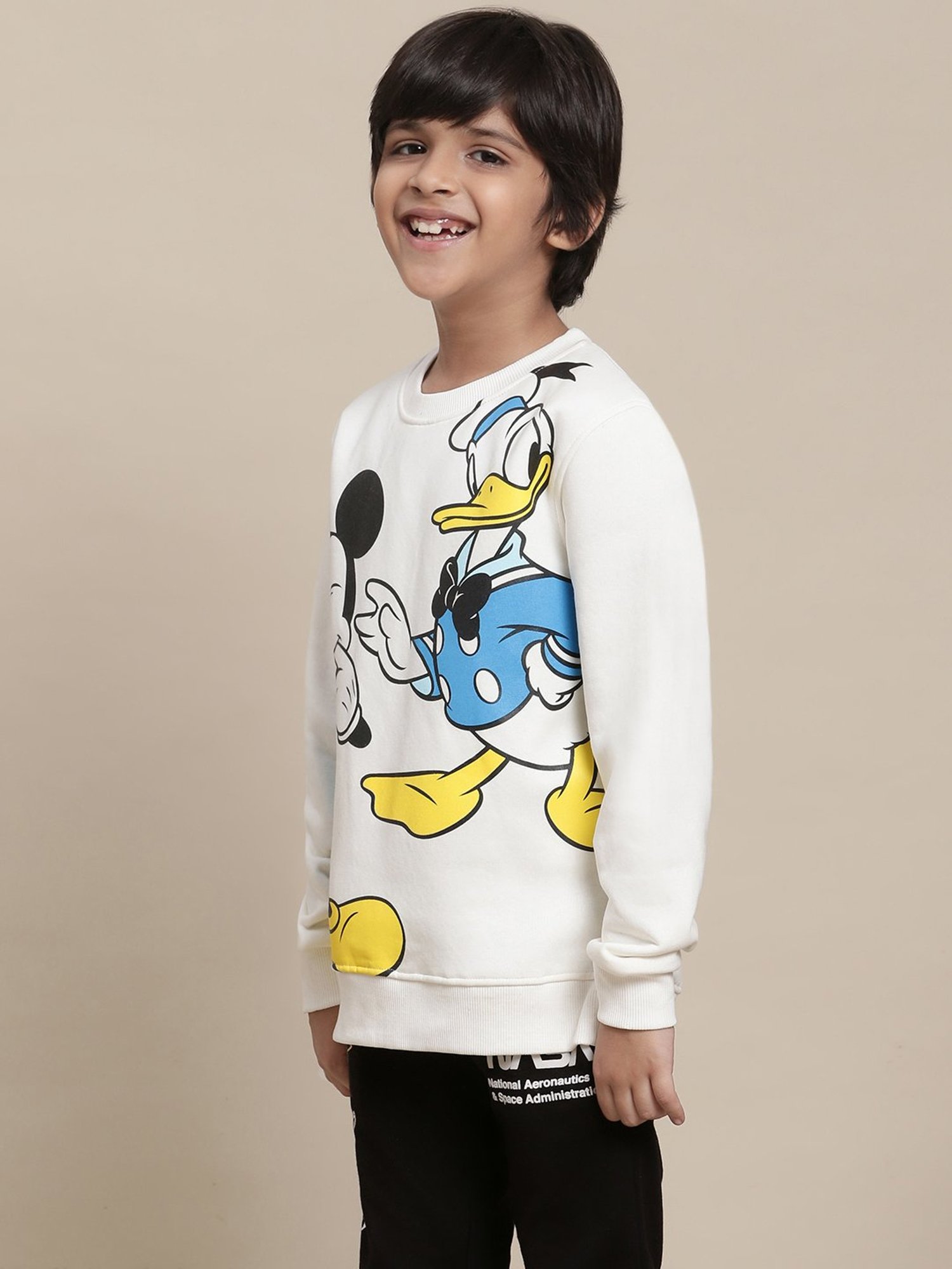 Kidsville Mickey & Friends Printed Off White Sweatshirt For Boys