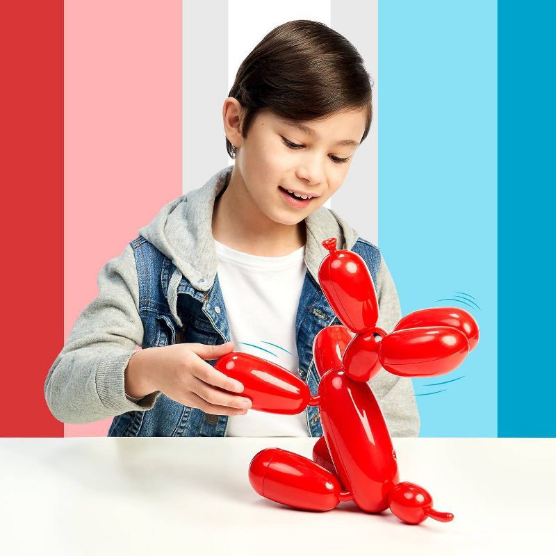 Squeakee the Balloon Dog