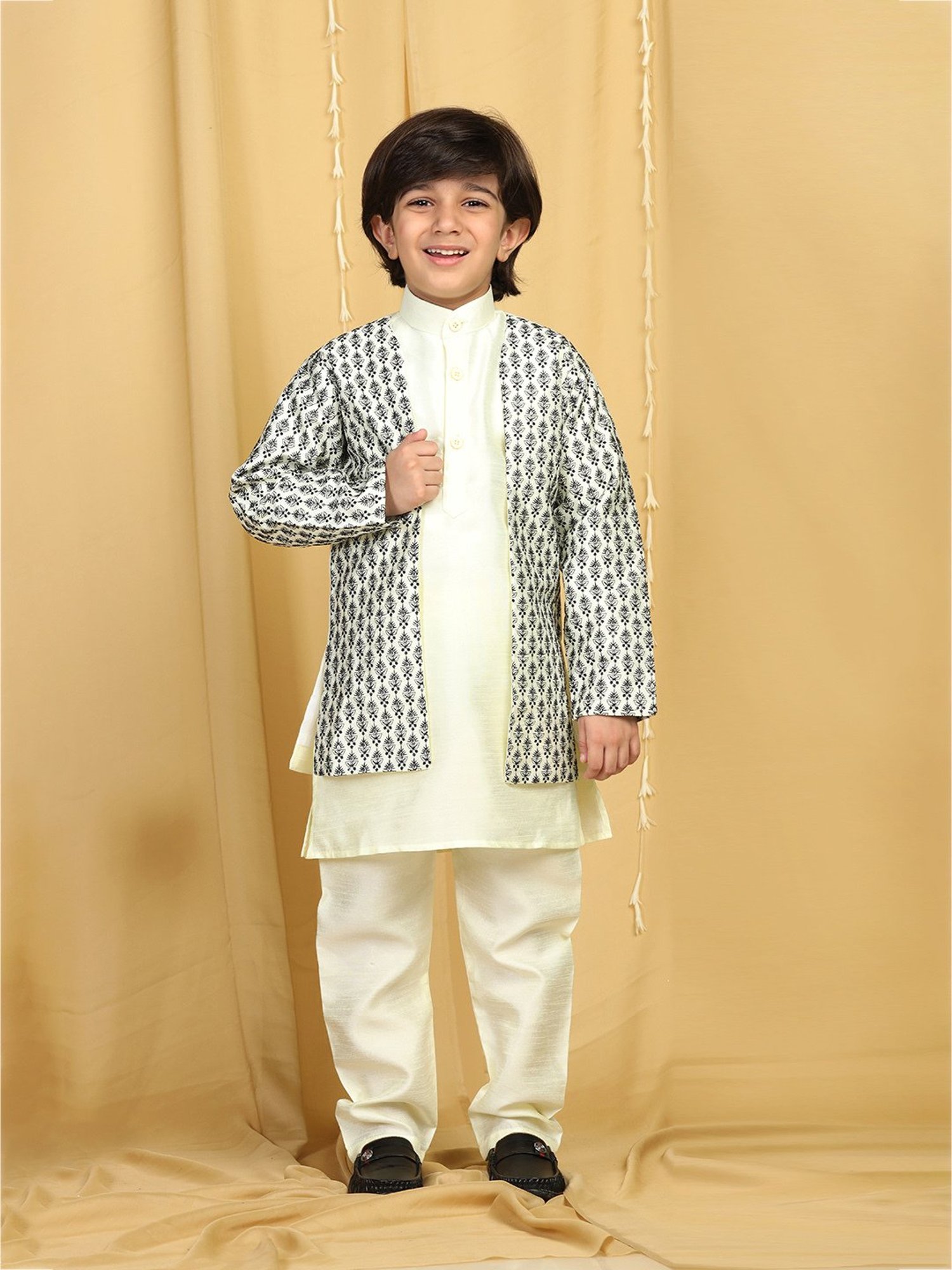 AJ Dezines Kids Black Embellished Full Sleeves Sherwani with Pants