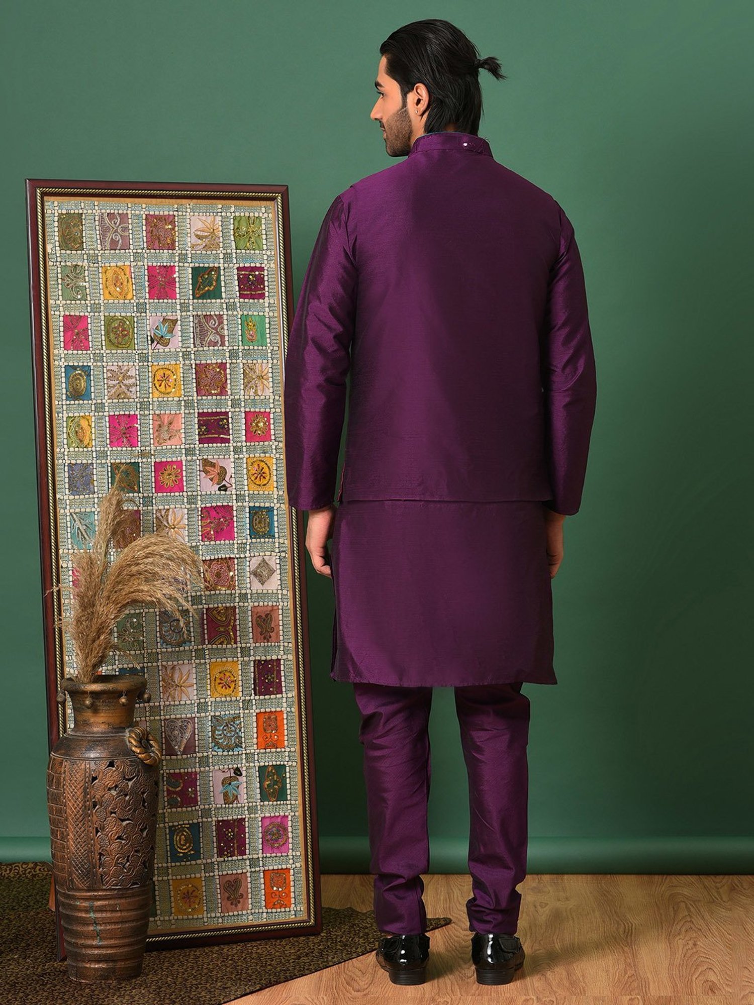 Sanwara Sea Green & White Cotton Regular Fit Chikankari Kurta Bottom Set