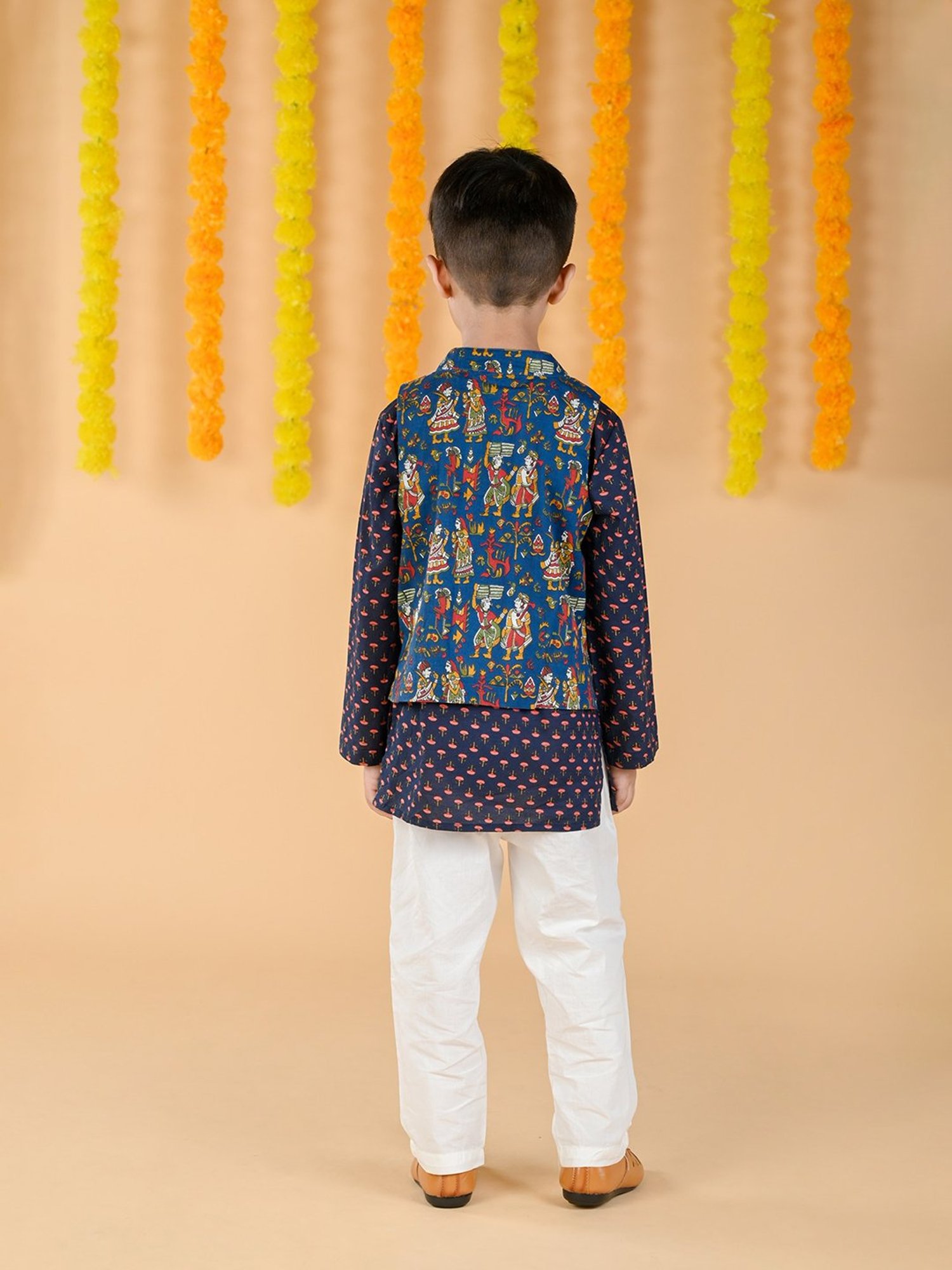 Budding Bees Kids Blue & Off White Printed Full Sleeves Kurta, Jacket with Pyjamas