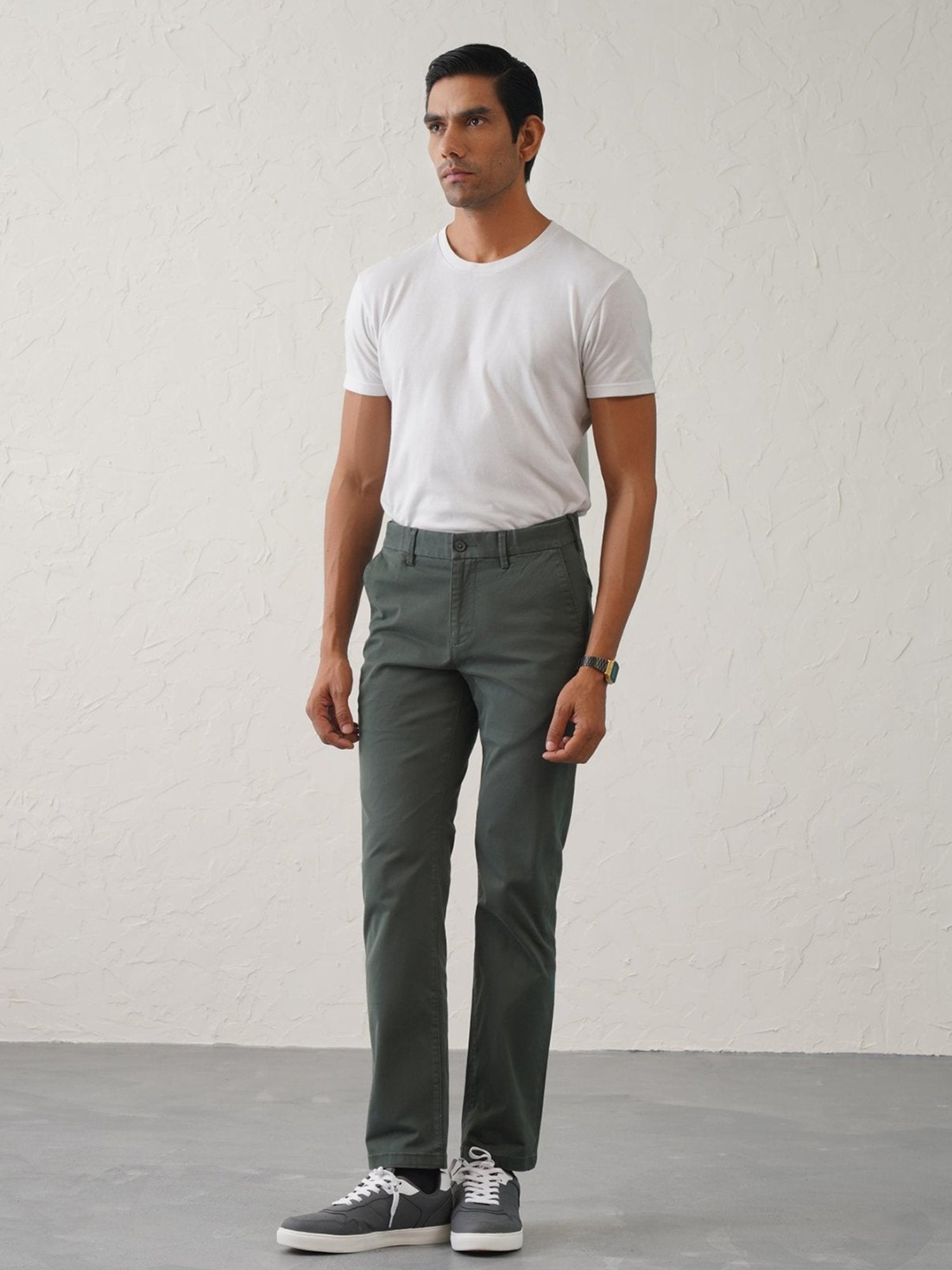 MinusOne Olive Regular Fit Chinos