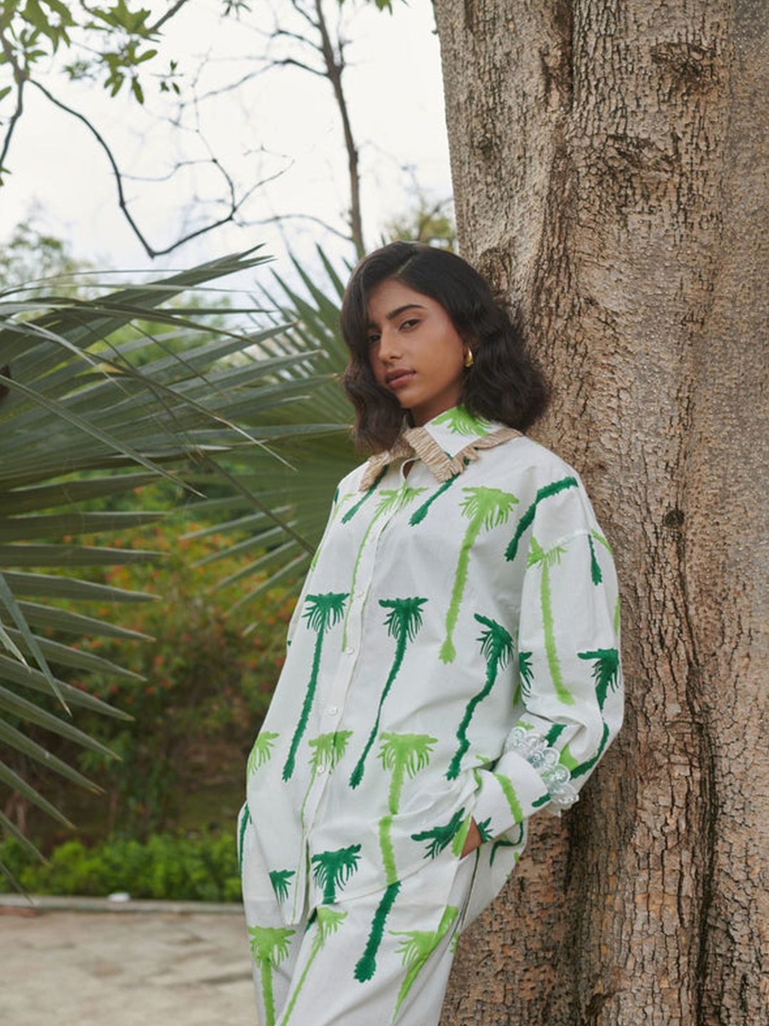 Khajoor Studio White & Green Sundaze Statement Khajoor No.1 Shirt