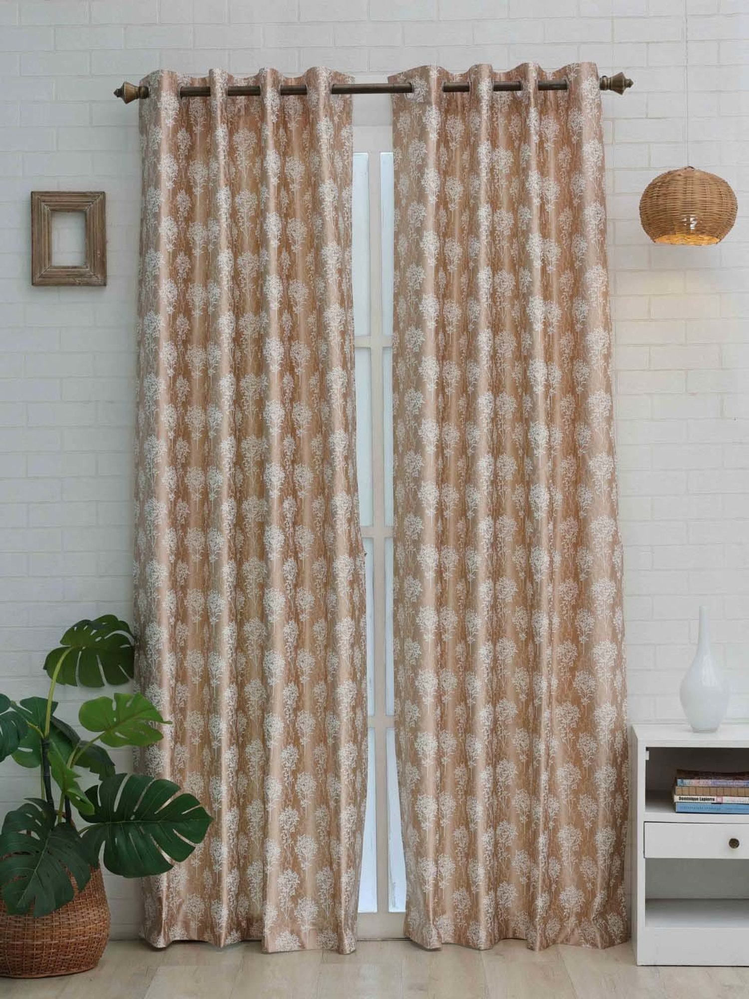 Ariana Bloom Roman Coffee Polyester 5ft Window Eyelet Curtain