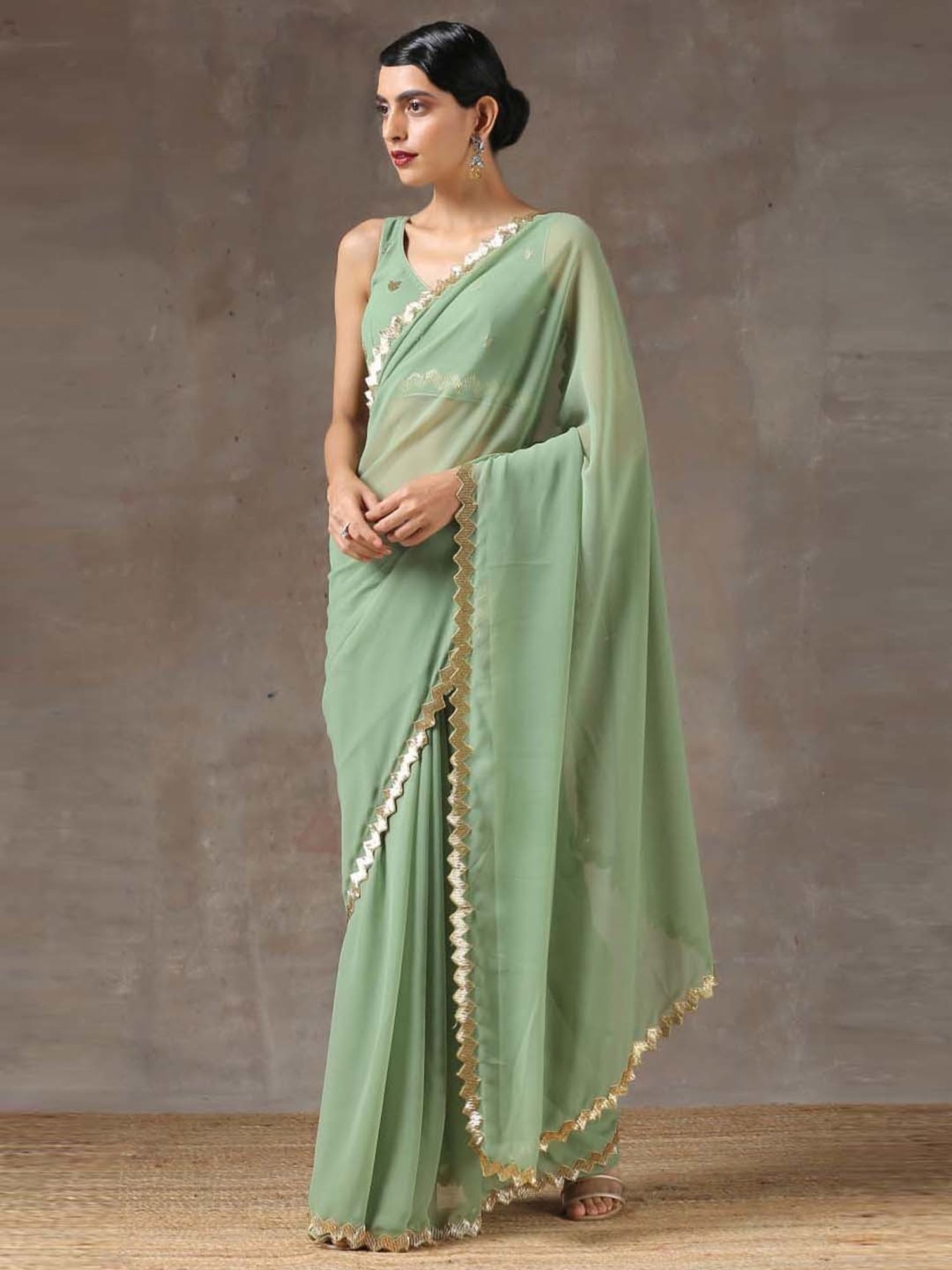 Swtantra Green Embellised Saree With  Embellished Unstitched Self Blouse