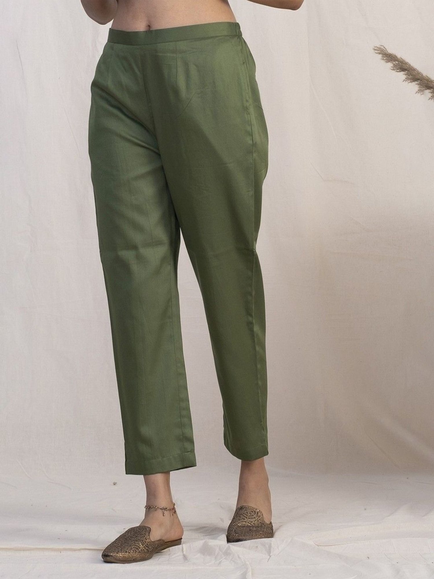 Akiso Jashn Green Ciggerette Pant
