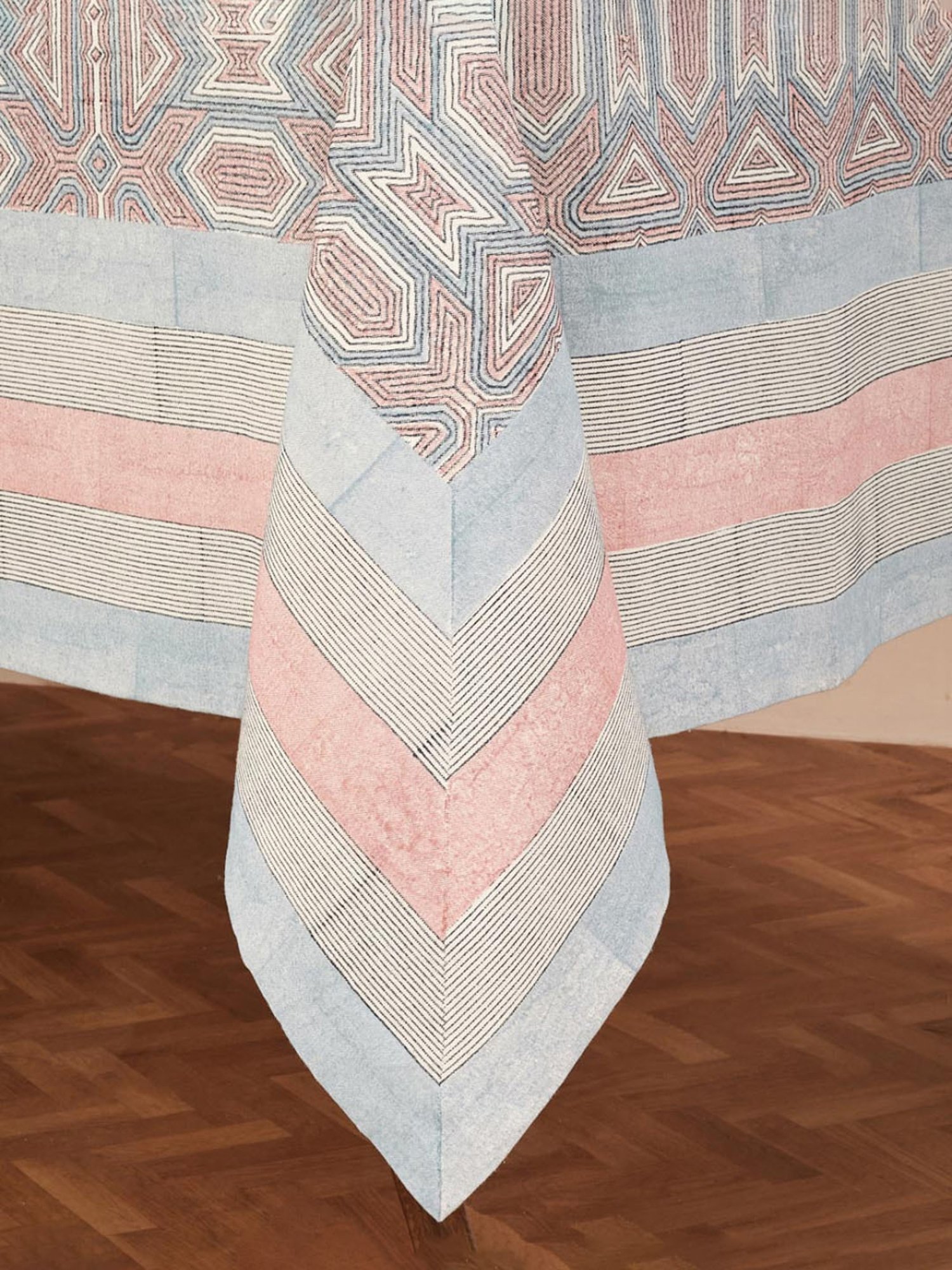 Fabindia Multicolor Cotton 114 TC 200 GSM Lilypool Table Cover - Set of 4