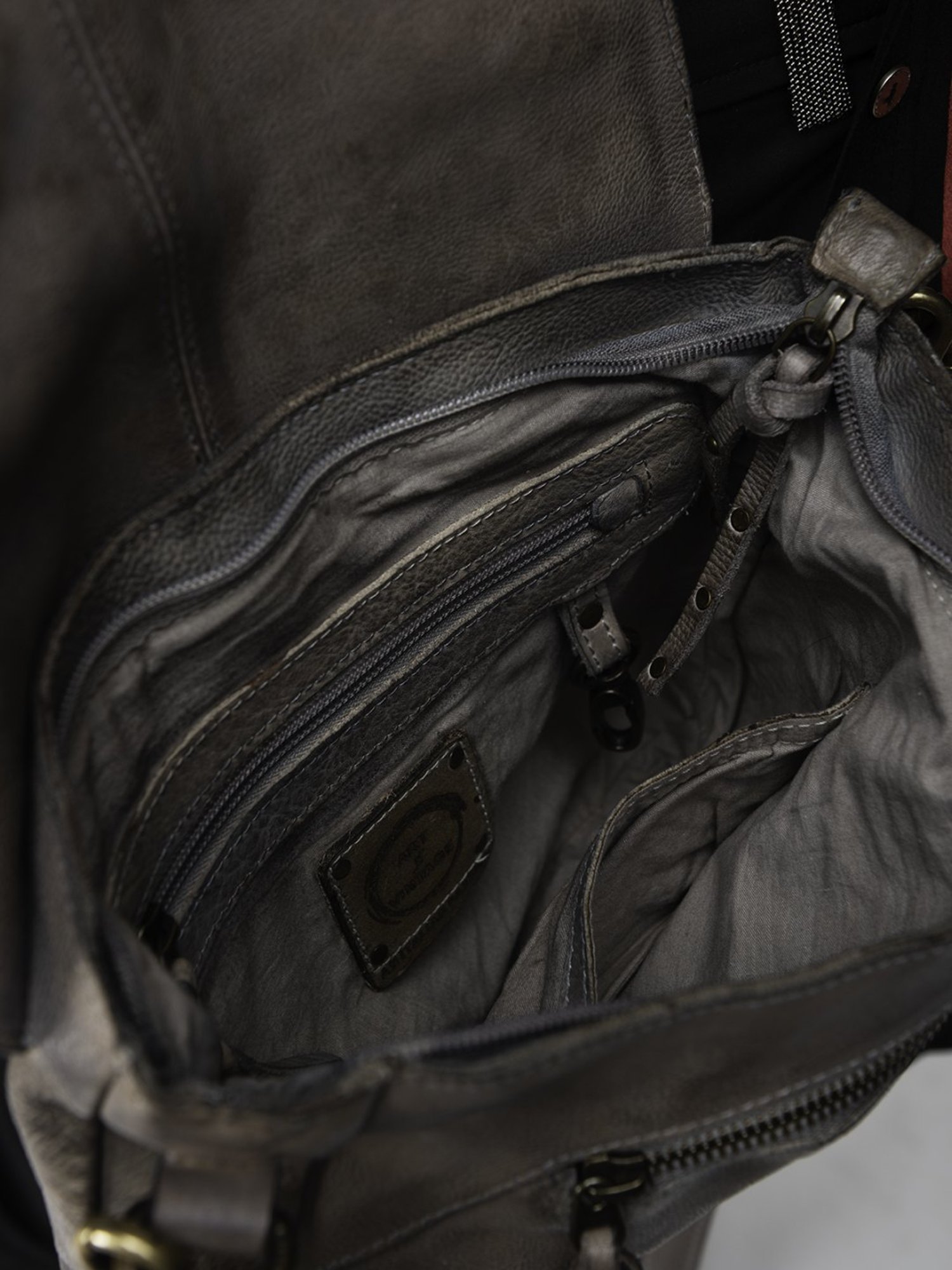 Art N Vintage Carob Grey Leather Textured Medium Sling Handbag